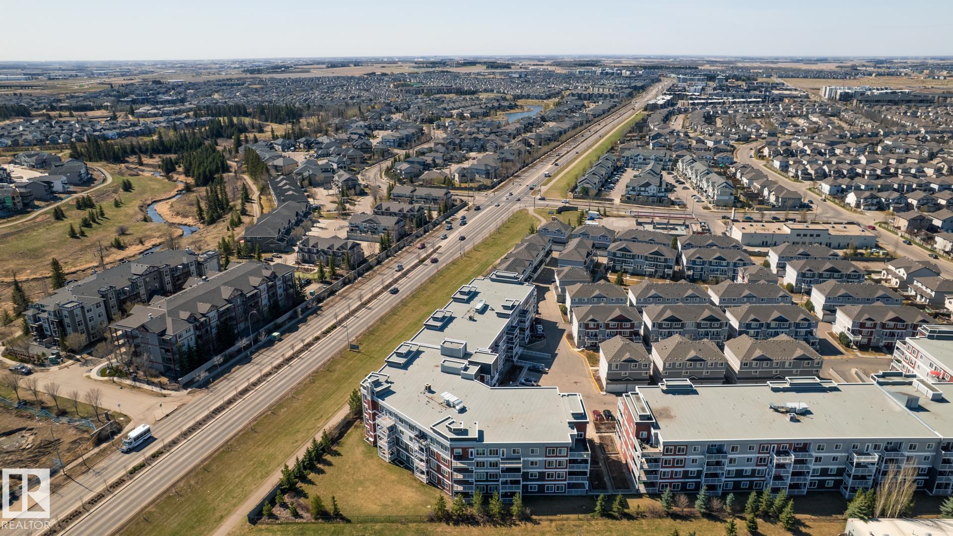 https://zimg.paragon.ice.com/ParagonImages/Property/PM/RAE/225399853/28/0/0/003ad7a2f0d1f8303dbcfa6feed744c6/1/373daeab0b5d1bfd4571cc71ca6a973d/225399853-93b1b083-1206-4139-ba54-7793ad58891e.JPG
