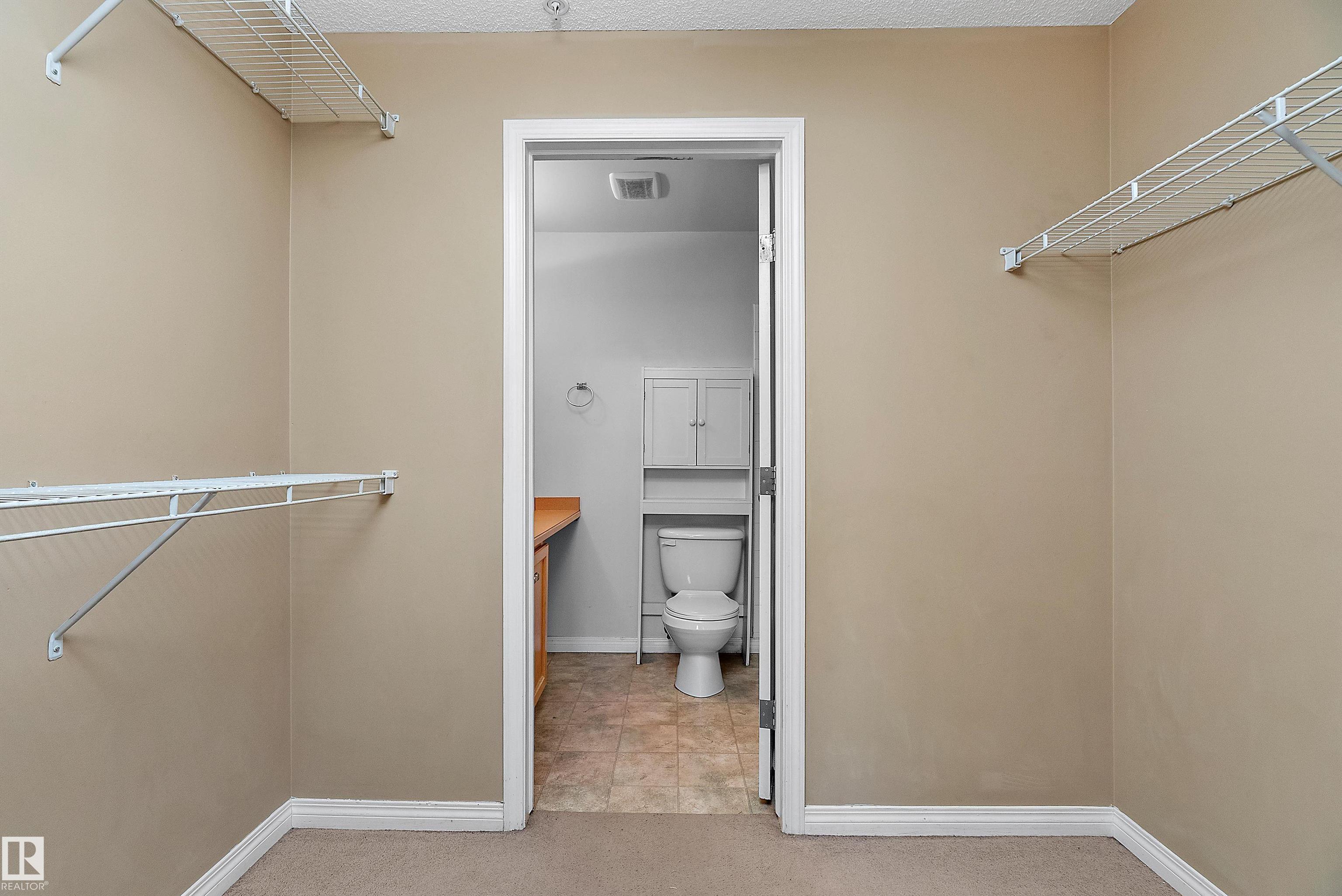 https://zimg.paragon.ice.com/ParagonImages/Property/PM/RAE/225399856/23/0/0/511a0006ee807fb57f586d15a37bfcbd/1/10df361ea80a07db8e5f4e4711e1b10d/225399856-3fa6843c-9be7-4d05-bbbf-26df41a127a9.JPG