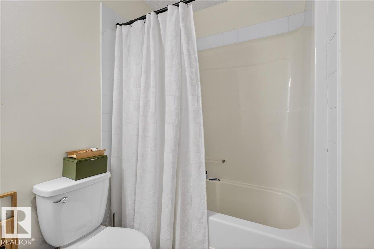 Photo 35 at 2 - 3010 33 Avenue NW, Silver Berry, Edmonton