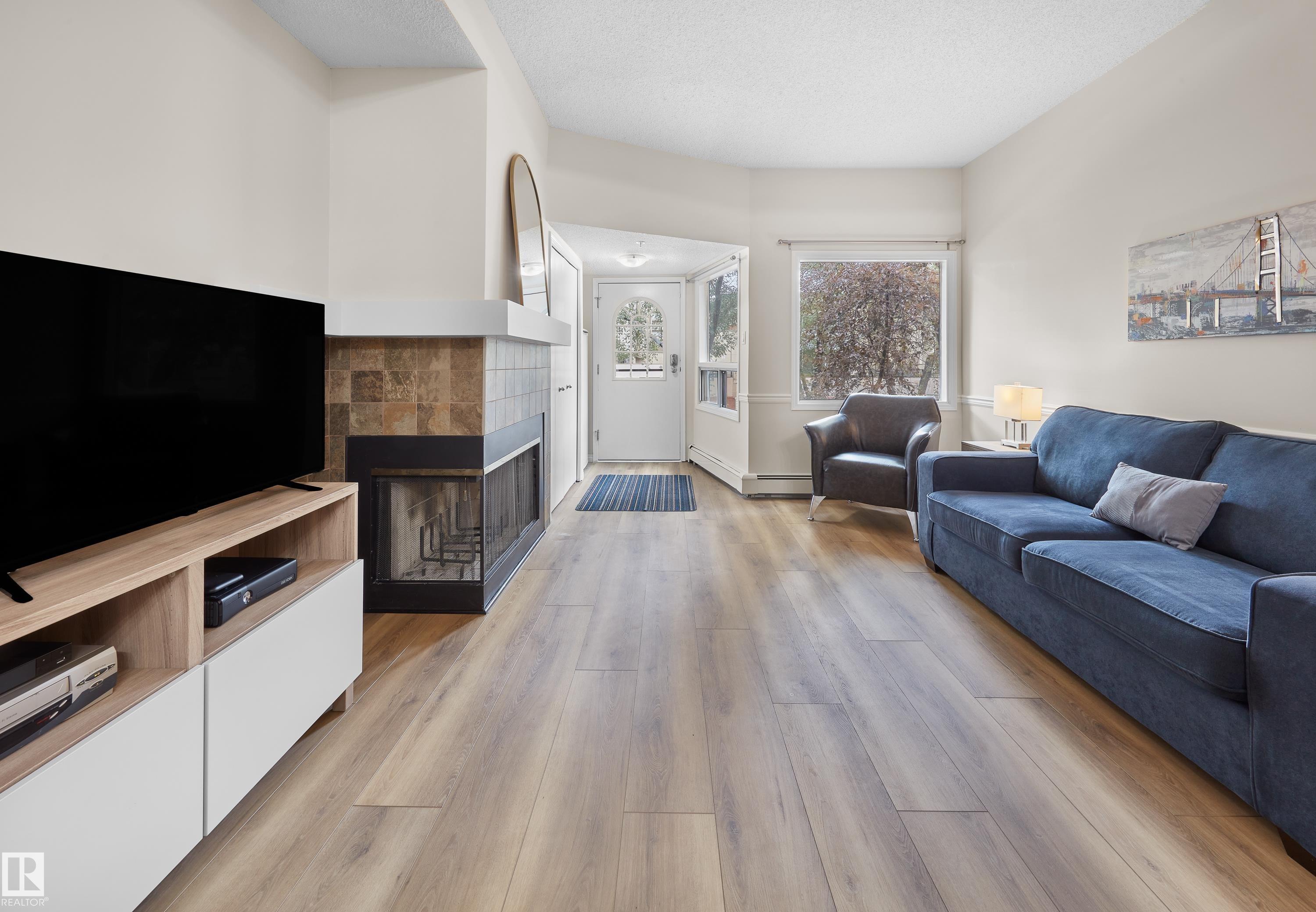 Picture for 11140 83 AV NW