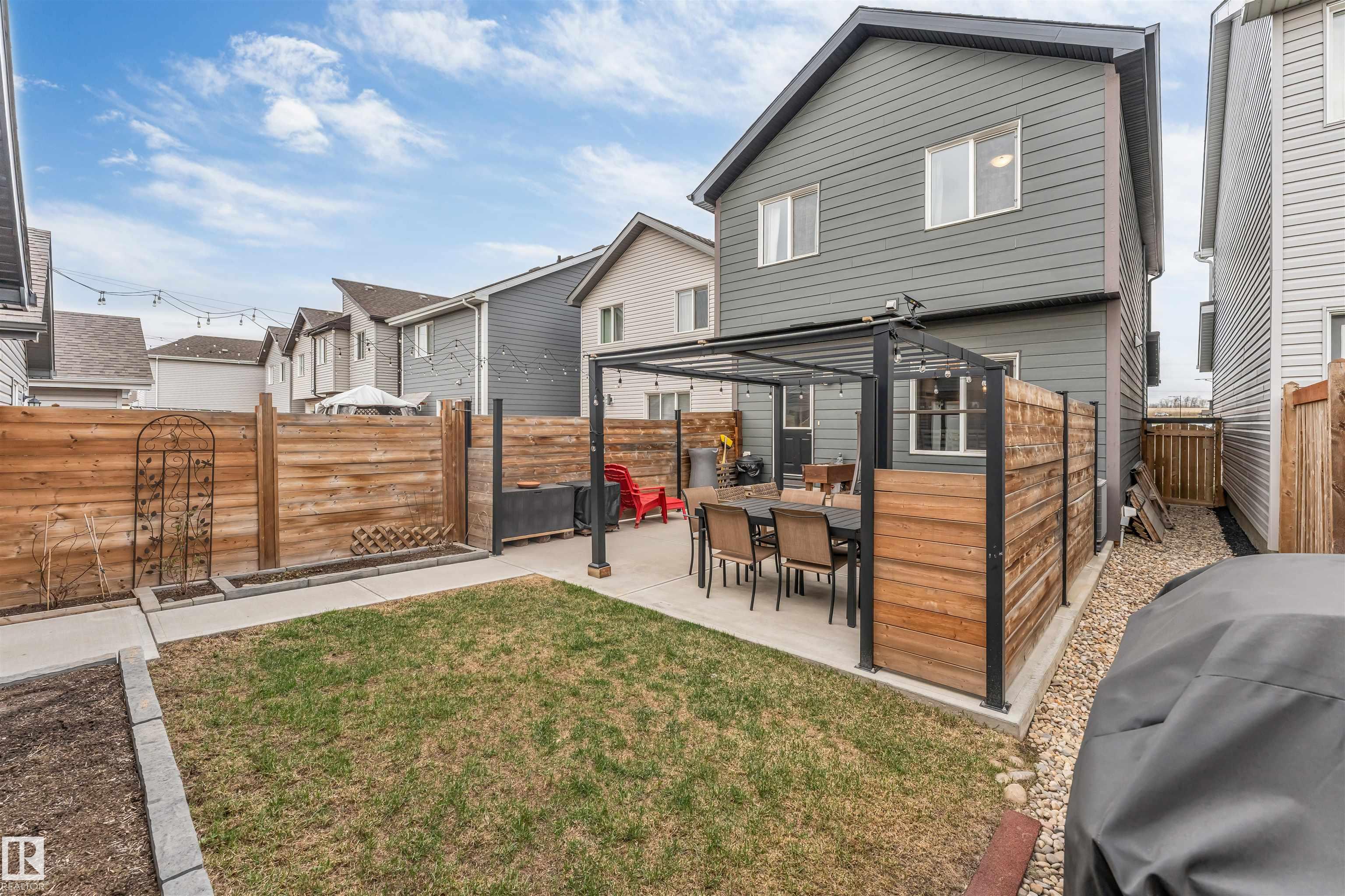 Picture for 2652 Maple Way NW