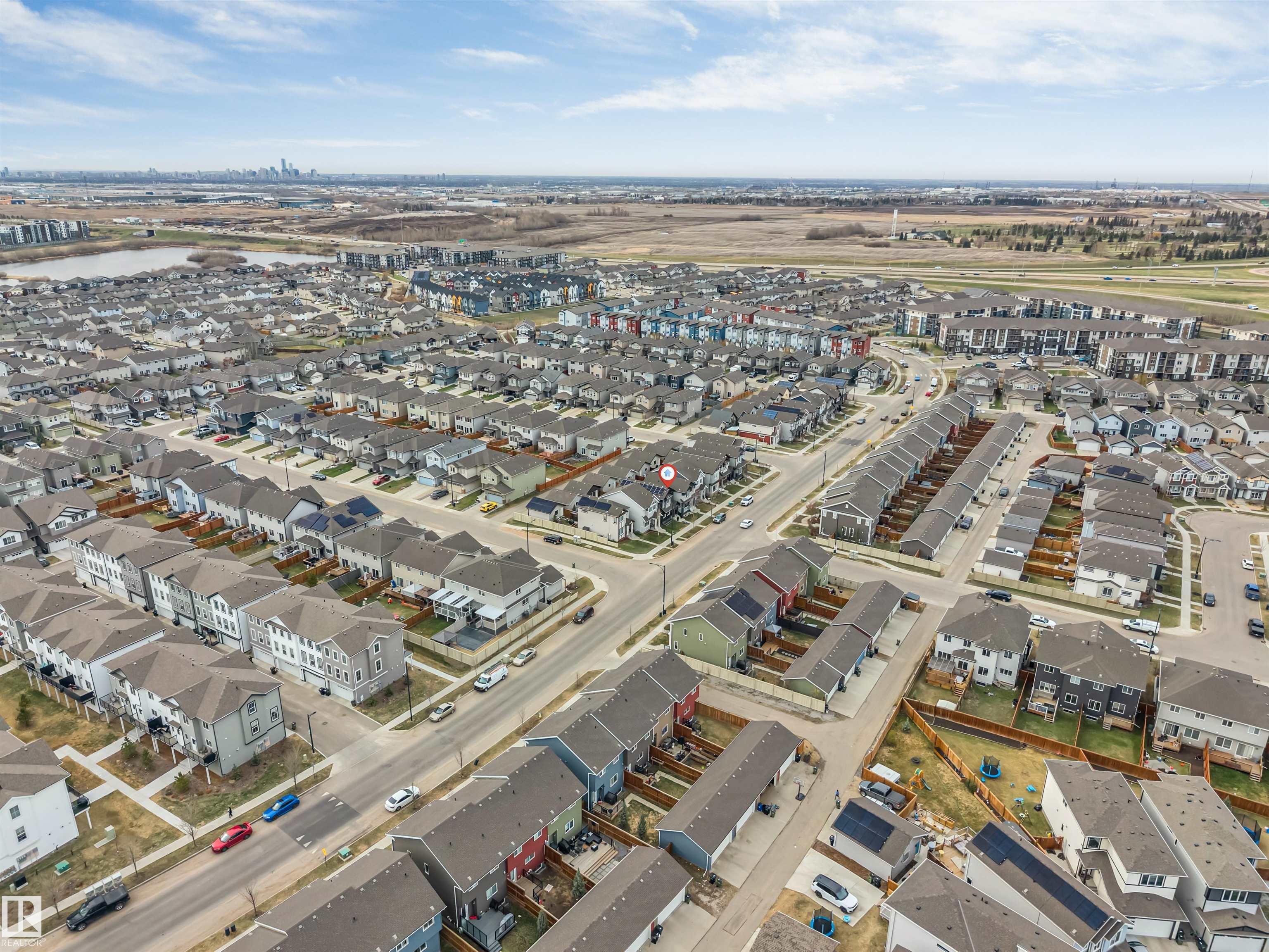 https://zimg.paragon.ice.com/ParagonImages/Property/PM/RAE/225399868/11/0/0/1ffb8587a3895c2a4e06da1ca7ee703e/1/046b2a863179cdc7e607e3690e923a53/225399868-95f31083-a1df-4d7a-834e-07d0ae17b073.JPG