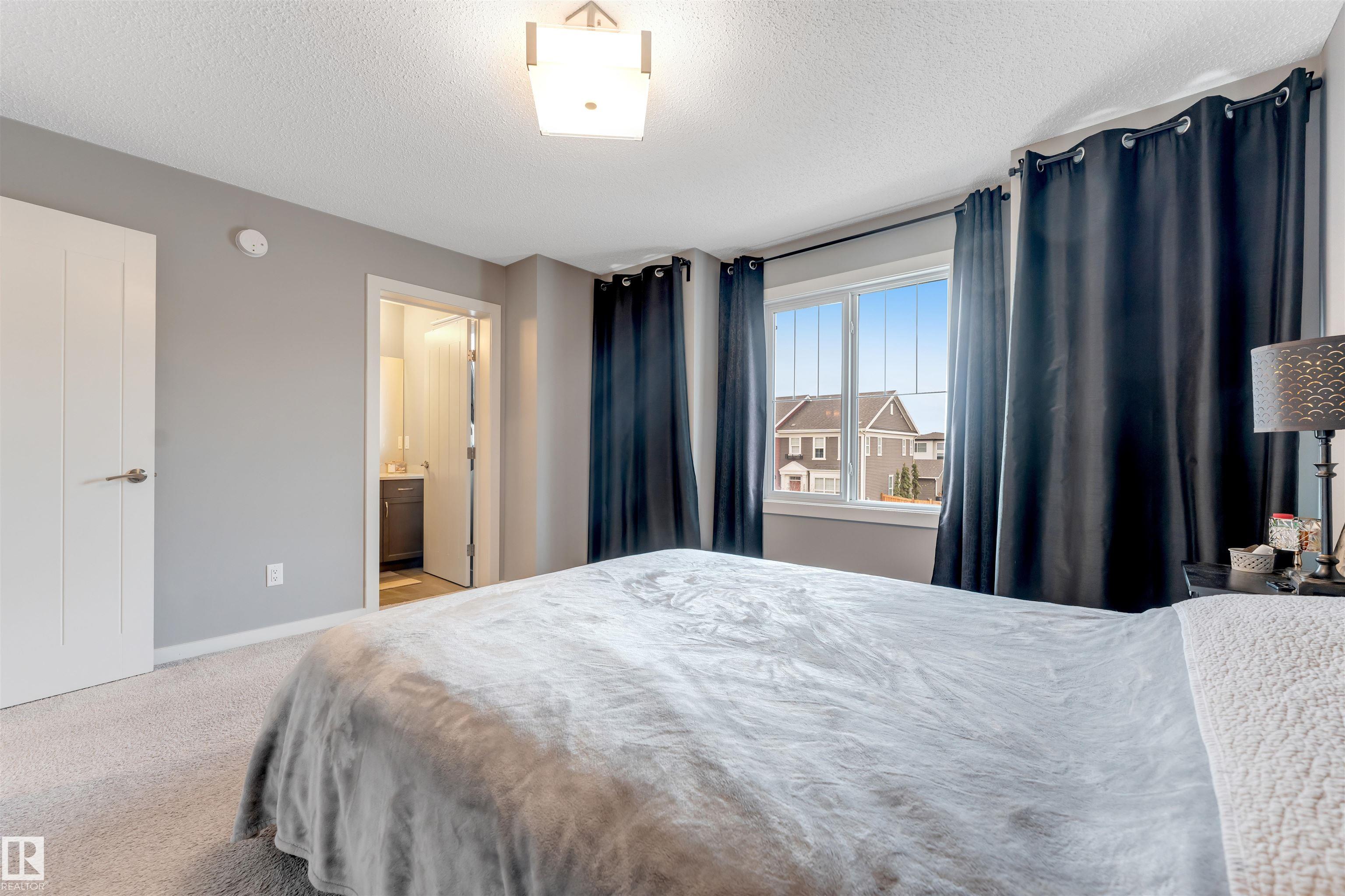 https://zimg.paragon.ice.com/ParagonImages/Property/PM/RAE/225399868/36/0/0/6cc7bd205192e8ca1384ef2c7242b29e/1/046b2a863179cdc7e607e3690e923a53/225399868-f062ab01-4a4d-48c6-b14e-37d23893e0e3.JPG