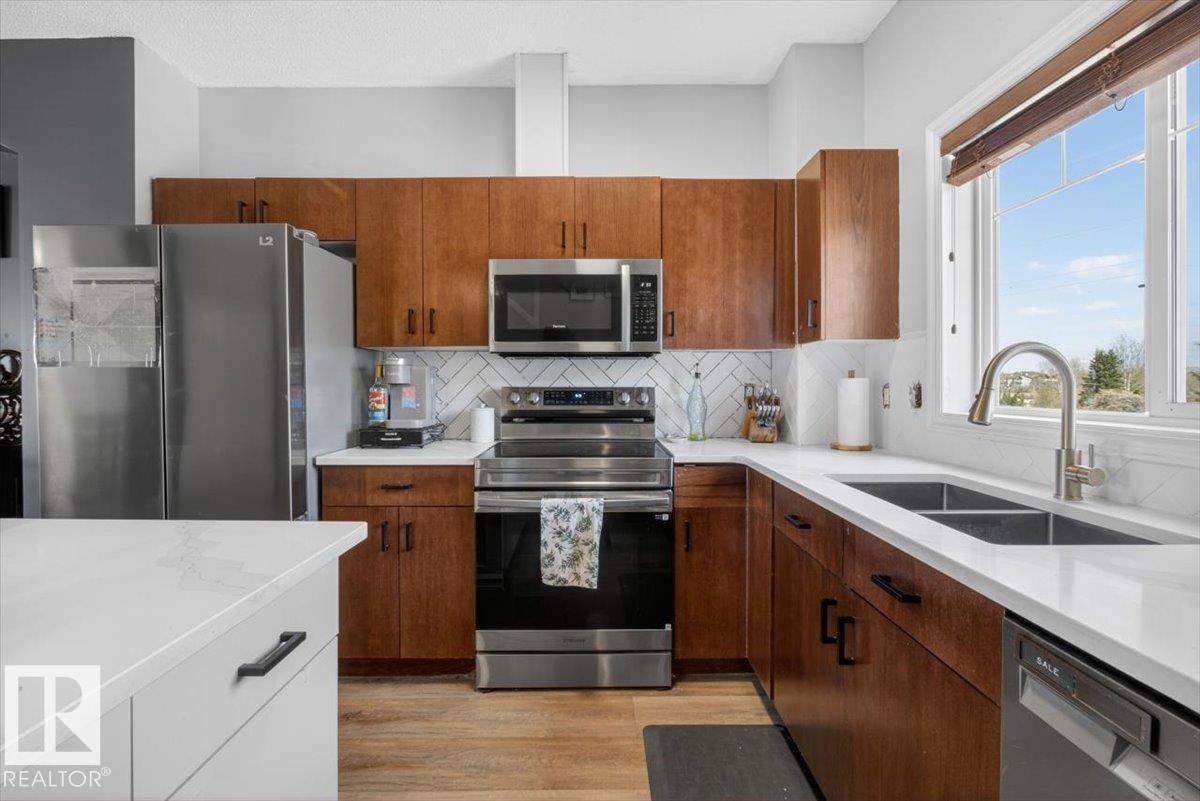 Photo 14 at 76 - 3010 33 Avenue NW, Silver Berry, Edmonton