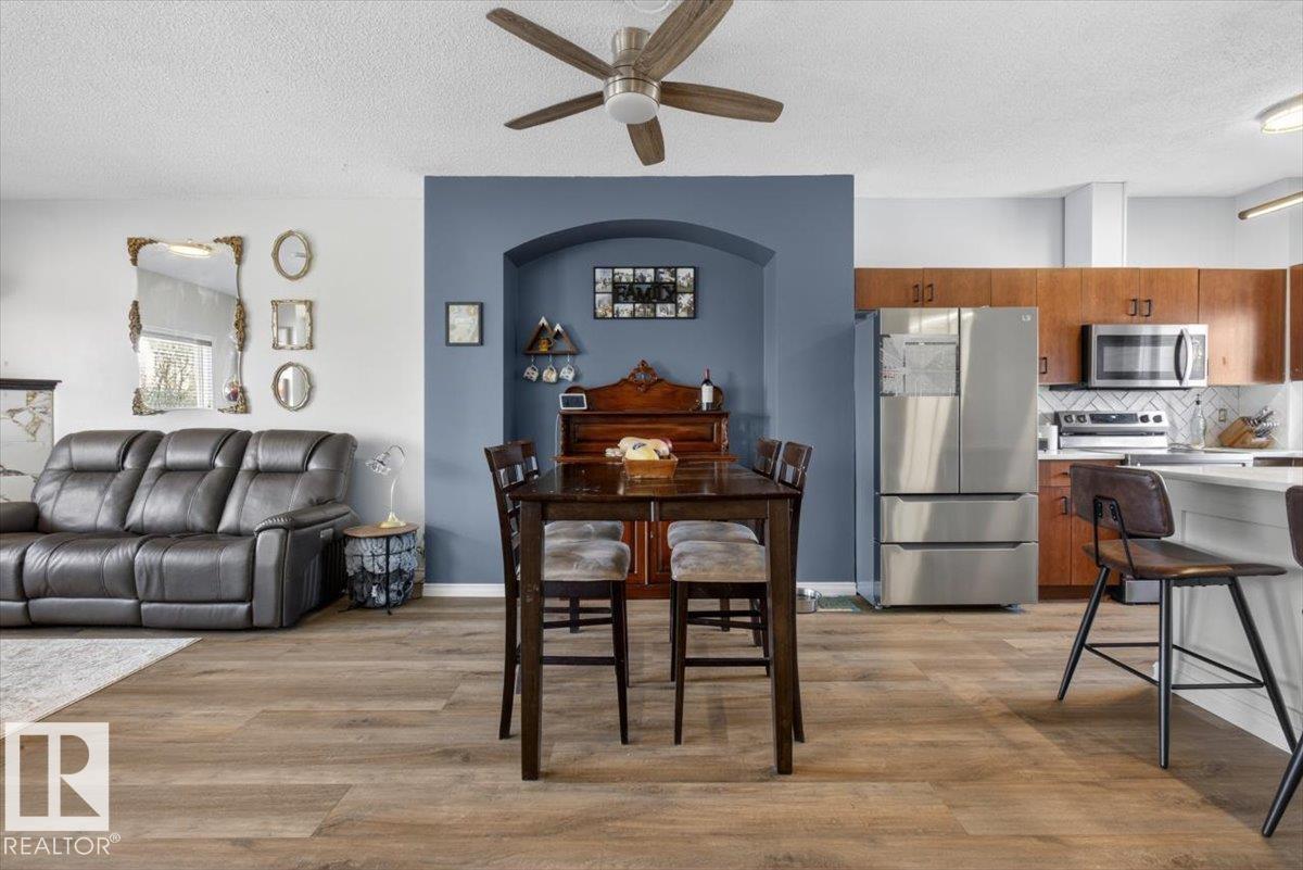 Photo 18 at 76 - 3010 33 Avenue NW, Silver Berry, Edmonton