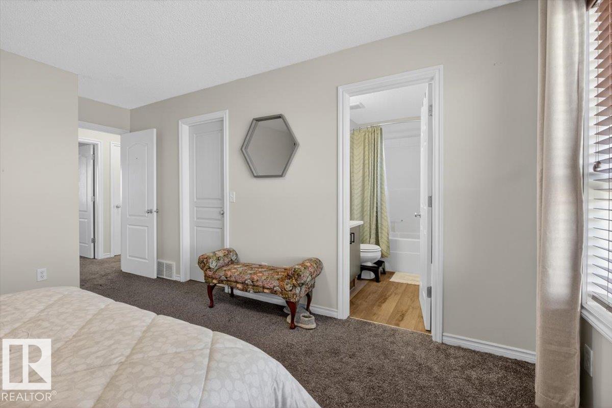 https://zimg.paragon.ice.com/ParagonImages/Property/PM/RAE/225399872/39/0/0/ff7ef6e3e077f8f354b504e82cc3df33/1/6f7bc137221bacc87cd4e8dec9ed91b0/225399872-6e543671-a8fb-4bff-b290-6db54670e129.JPG