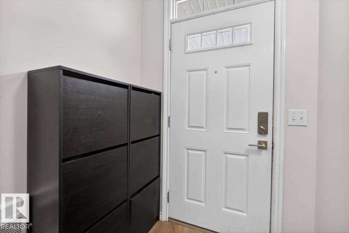 Picture for #76 3010 33 AV NW
