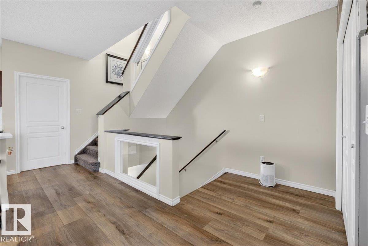 76 - 3010 33 Avenue NW, Silver Berry, Edmonton