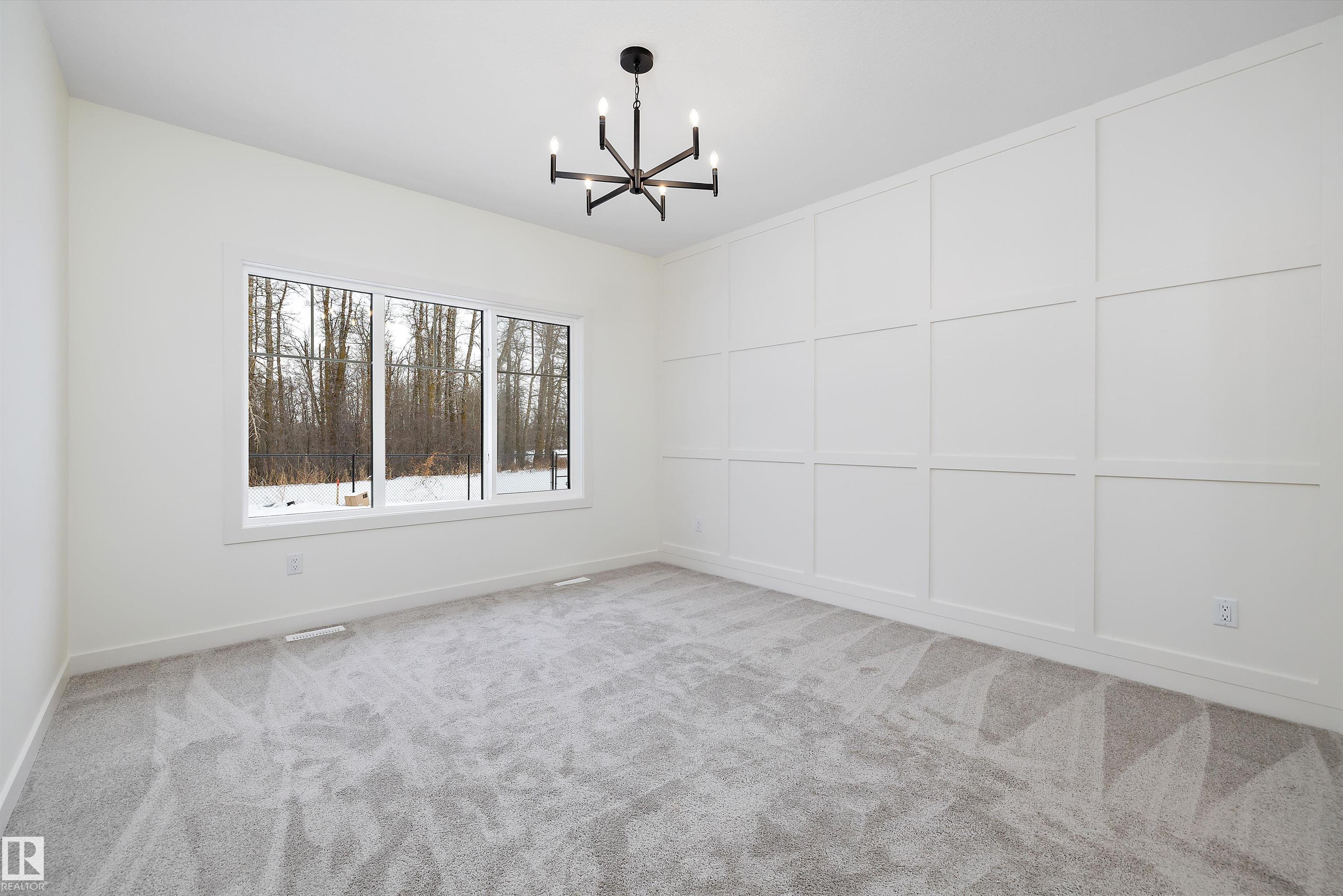 https://zimg.paragon.ice.com/ParagonImages/Property/PM/RAE/225399877/23/0/0/905ac7c4c107c1e0cdf6b7d7c44735d7/1/0dd23934d3d92684d49270c1c06a895f/225399877-eb9f5baa-baa3-43aa-bb59-f527191b32fd.JPG