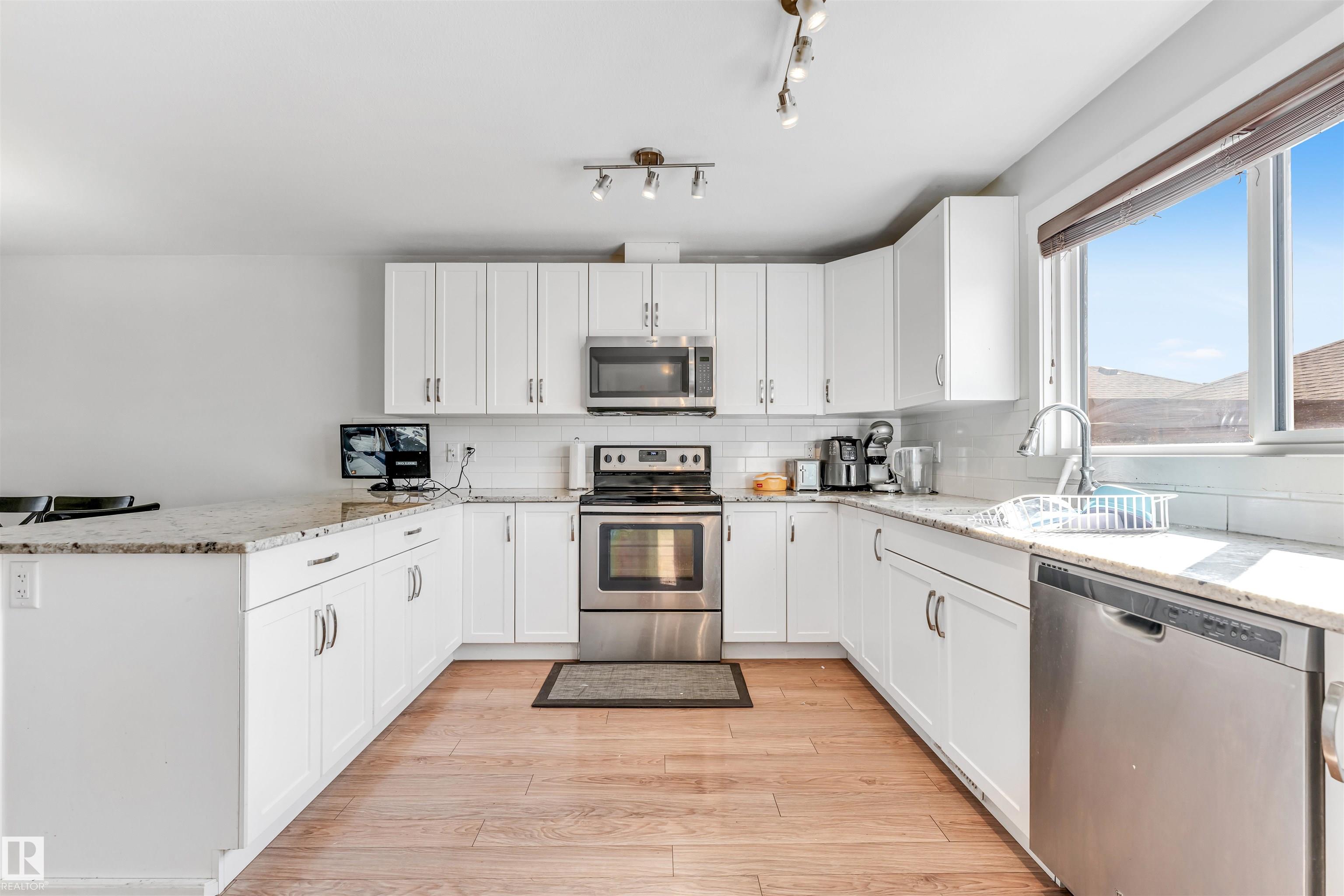 Photo 23 at 1536 21 Street NW, Laurel, Edmonton
