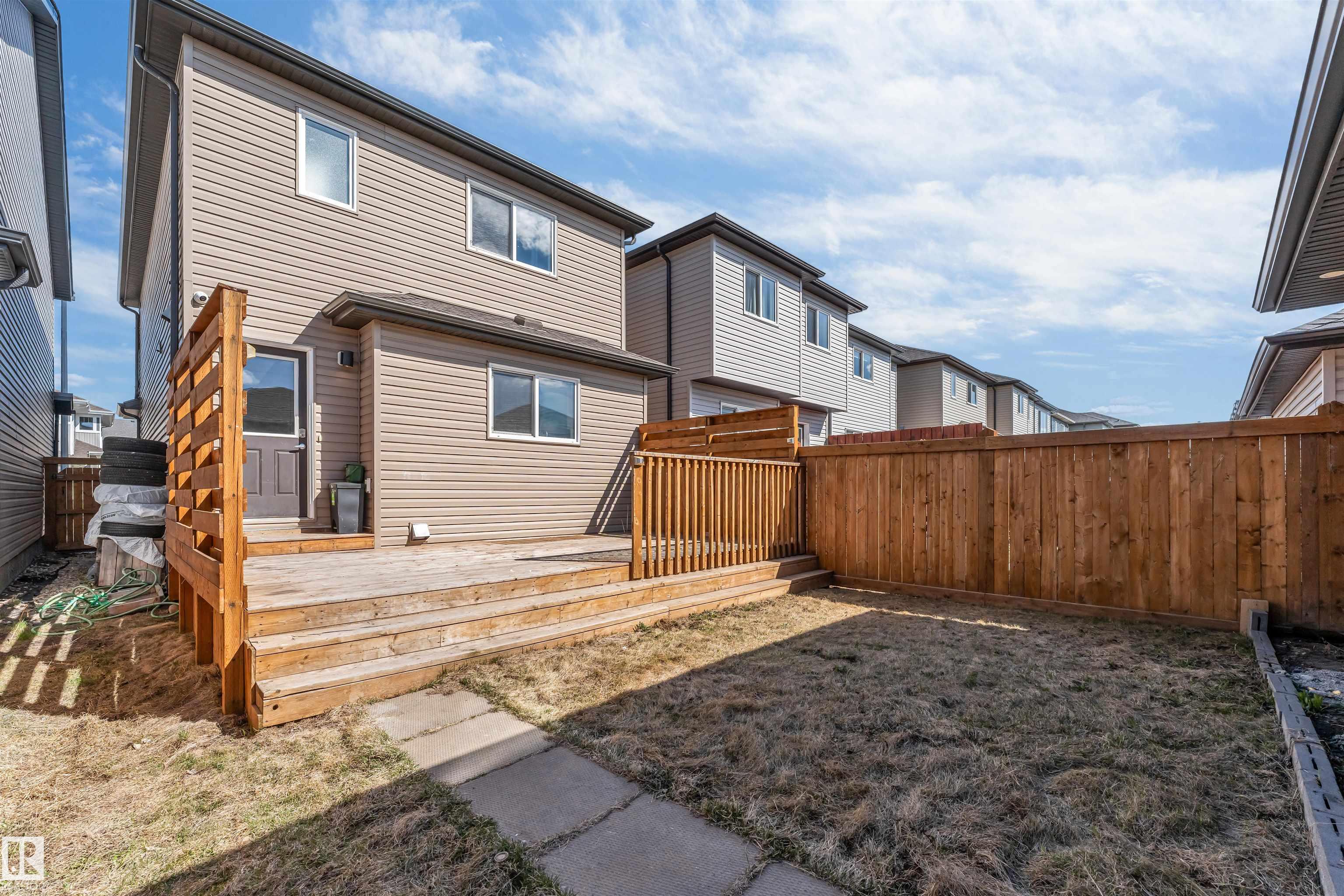 1536 21 Street NW, Laurel, Edmonton
