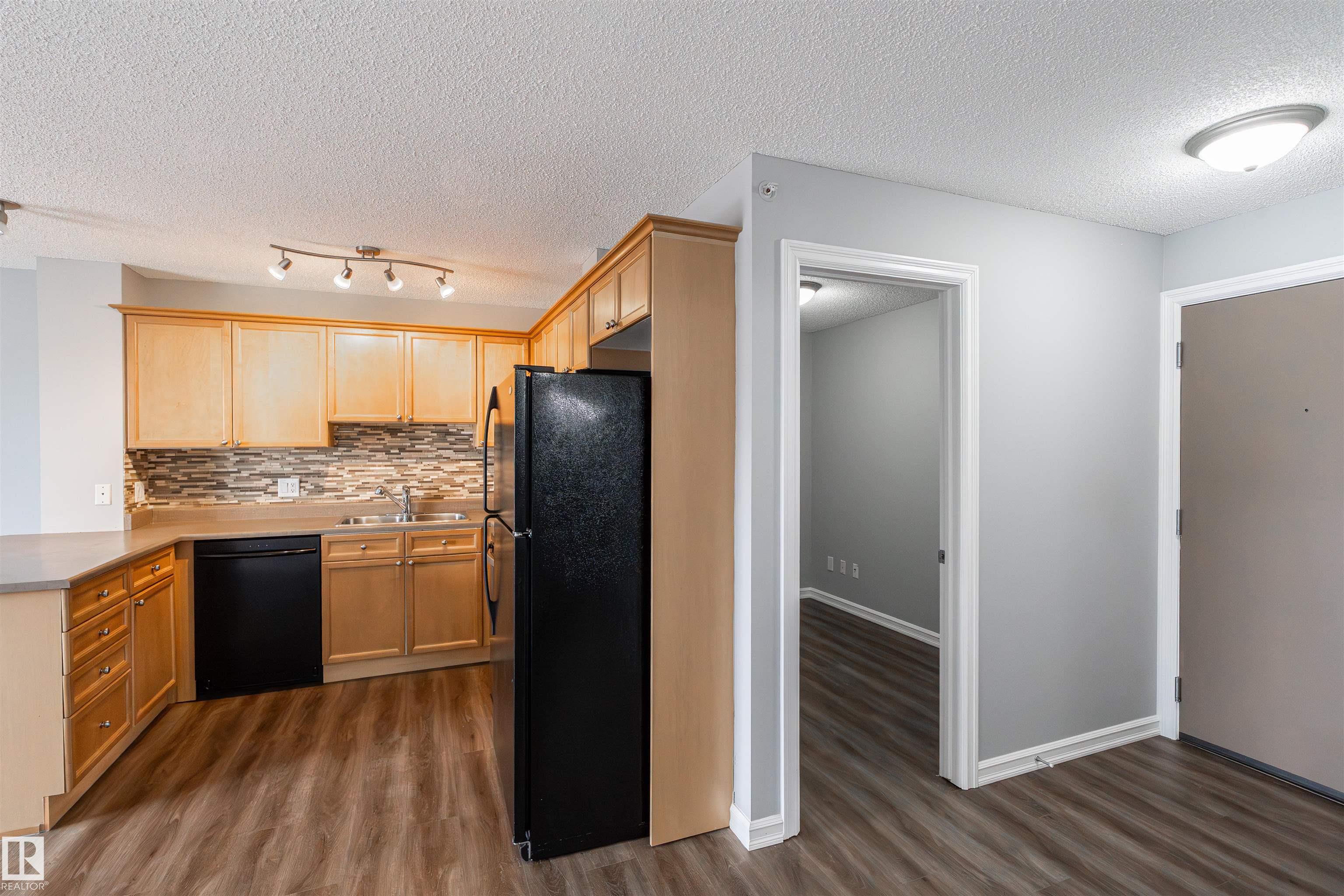 4407 23 Street NW, Larkspur, Edmonton
