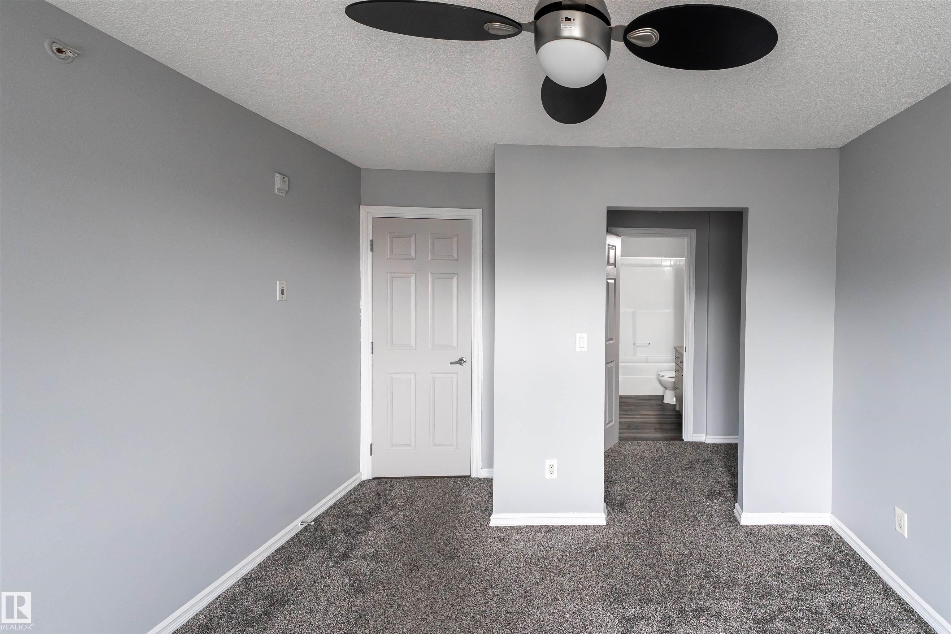 Photo 7 at 4407 23 Street NW, Larkspur, Edmonton