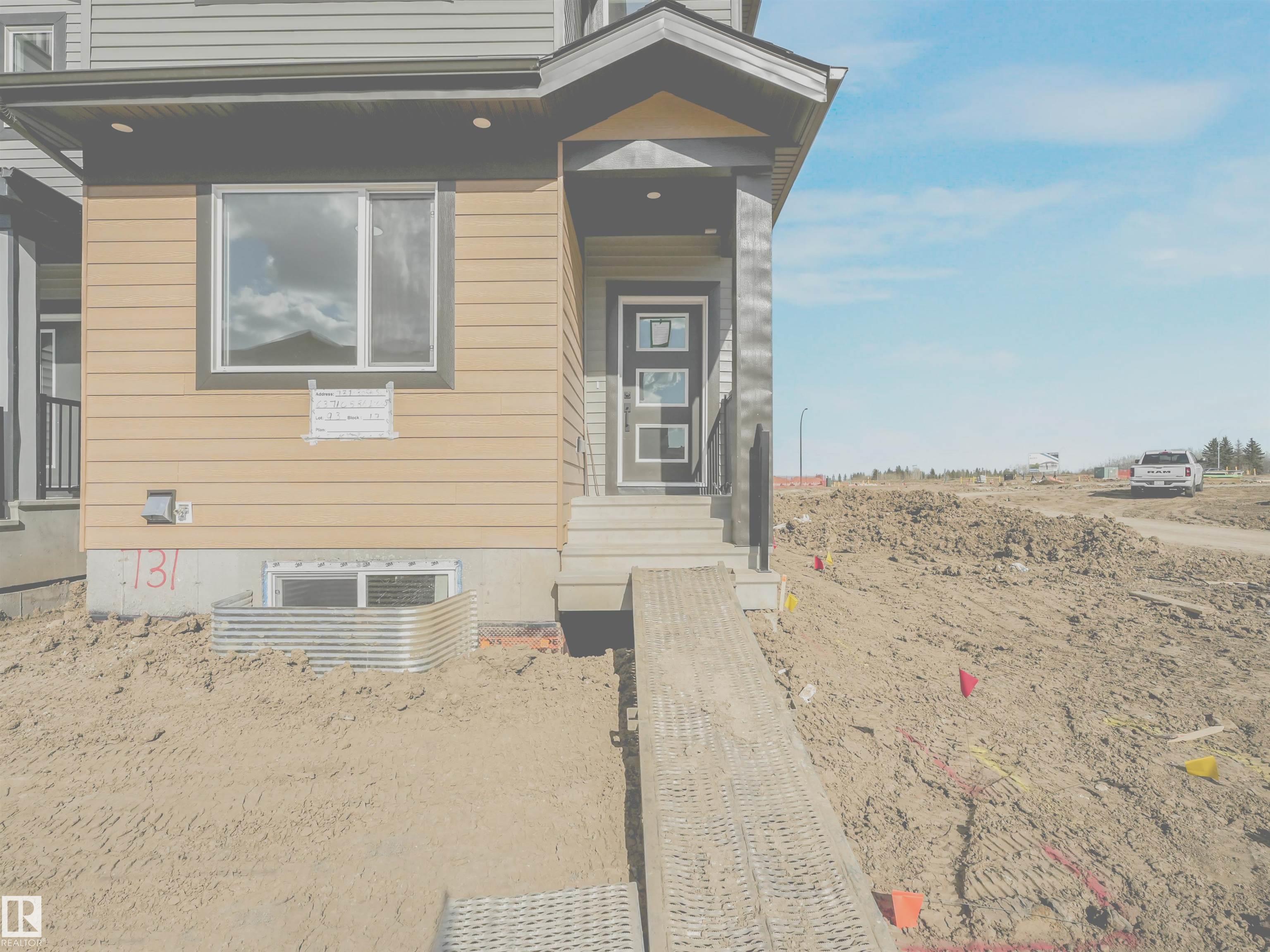 731 30 Street SW, Alces, Edmonton