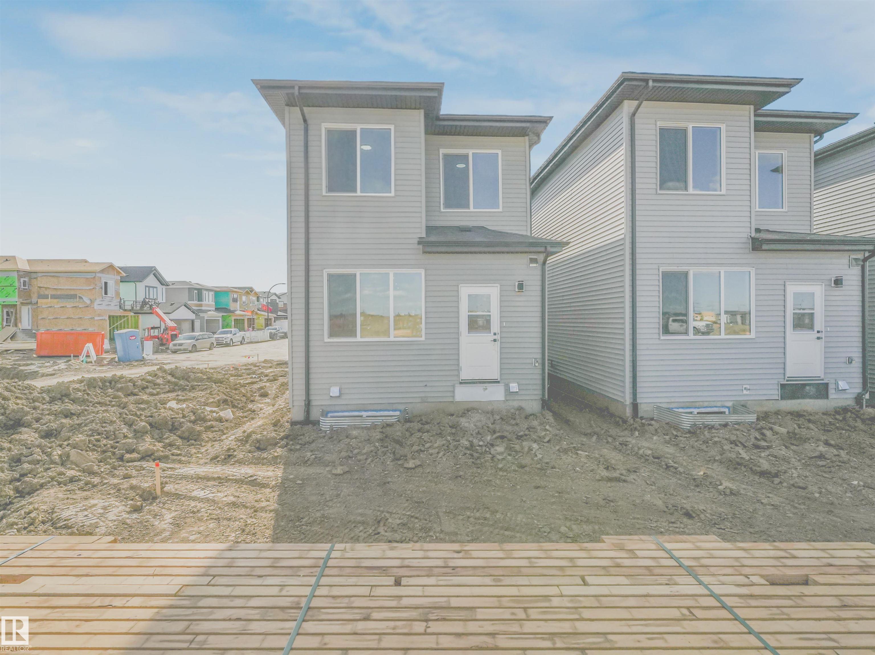 Photo 8 at 731 30 Street SW, Alces, Edmonton