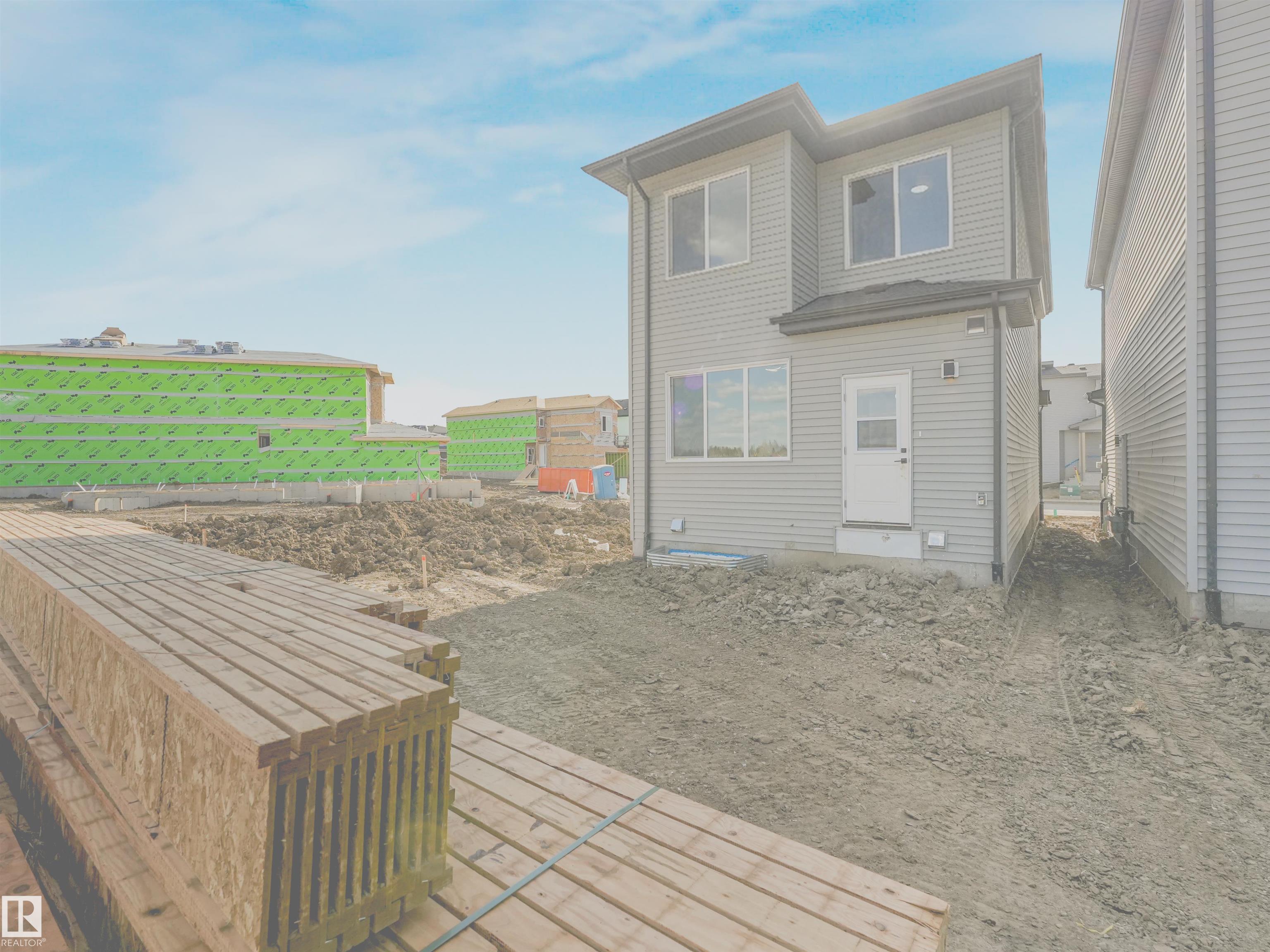 Photo 9 at 731 30 Street SW, Alces, Edmonton