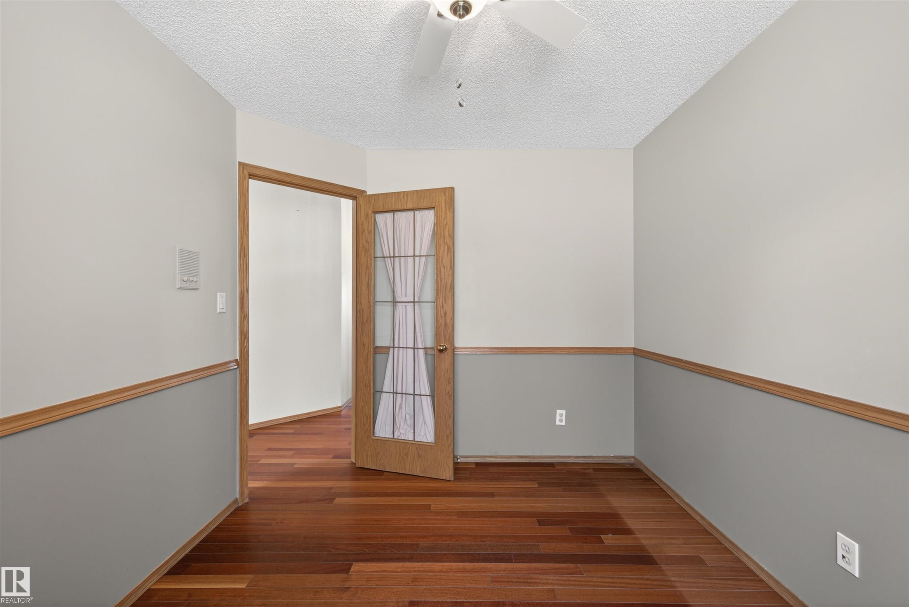 https://zimg.paragon.ice.com/ParagonImages/Property/PM/RAE/225399888/26/0/0/2841ea7bc1b838d93bfed442ed3f2d2f/1/bde3e18108ae62db37bf161c3558717b/225399888-a3c64252-e01a-417b-bd81-46e0cb2c1ad1.JPG