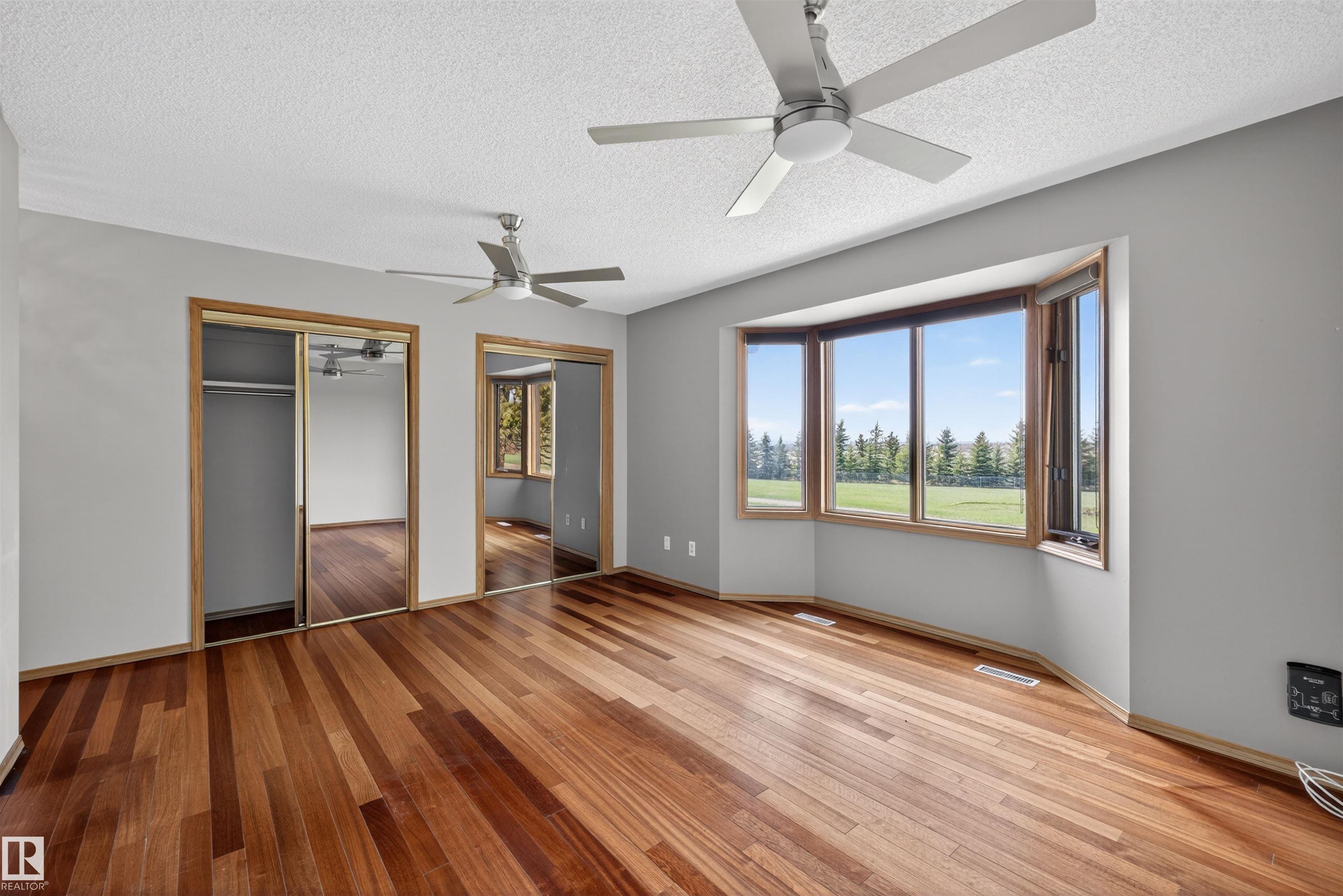 https://zimg.paragon.ice.com/ParagonImages/Property/PM/RAE/225399888/32/0/0/f062118ece895c87879ab1535040ebb7/1/bde3e18108ae62db37bf161c3558717b/225399888-47c59747-0a6c-4bfe-94e9-58e922b587bb.JPG