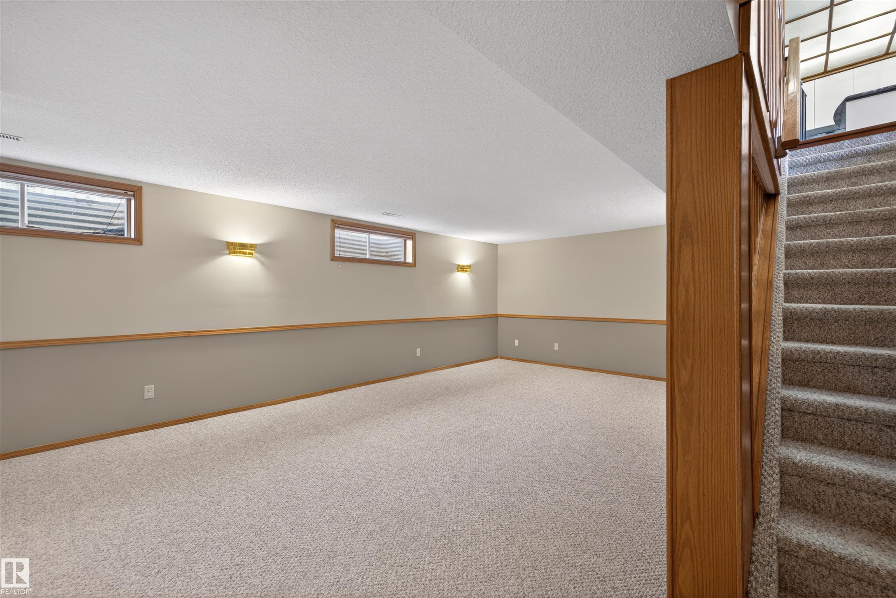 https://zimg.paragon.ice.com/ParagonImages/Property/PM/RAE/225399888/40/0/0/ec24eb4cf01d78d53792749af3fa26b1/1/bde3e18108ae62db37bf161c3558717b/225399888-b86c1ba0-a046-4102-a007-89757ed0119f.JPG