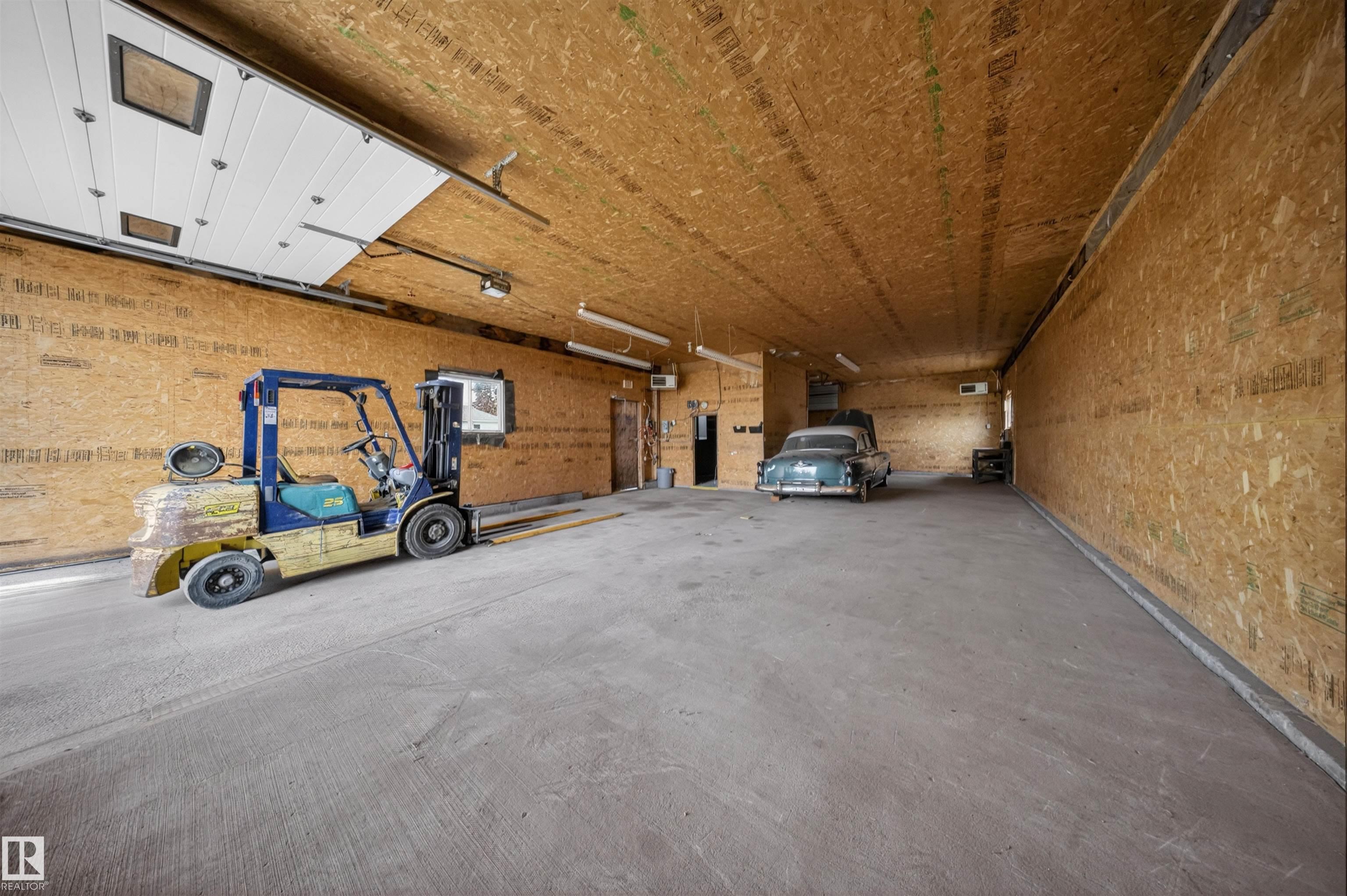 https://zimg.paragon.ice.com/ParagonImages/Property/PM/RAE/225399888/58/0/0/f26425fdffd6f3ec408ecea21dbaa98f/1/bde3e18108ae62db37bf161c3558717b/225399888-04b7f659-6493-4ffc-8a3f-45e0e4e335cf.JPG