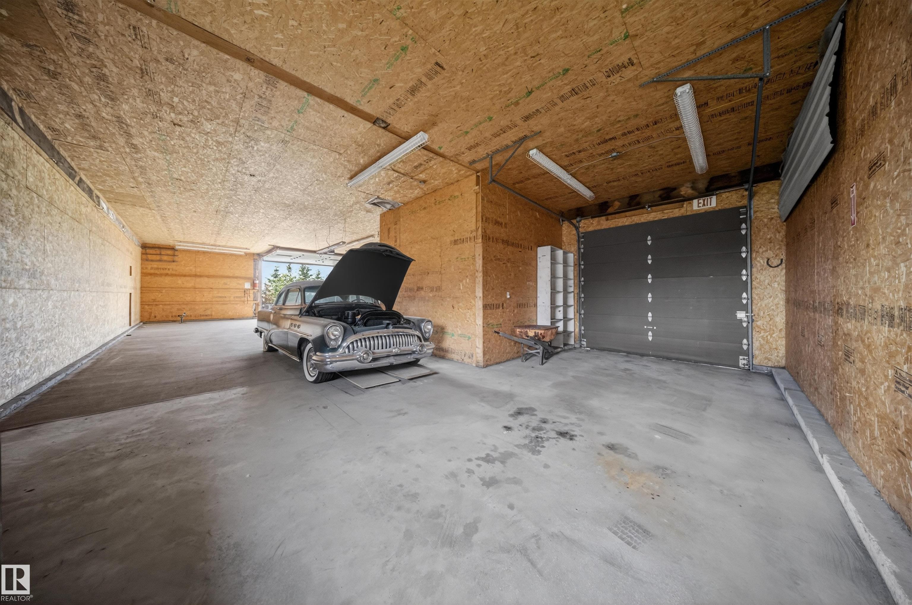 https://zimg.paragon.ice.com/ParagonImages/Property/PM/RAE/225399888/59/0/0/ef70545a0d49ef618e7e37ad1b2220b2/1/bde3e18108ae62db37bf161c3558717b/225399888-4073c6a6-caa0-4c43-8e71-047a839d0aab.JPG