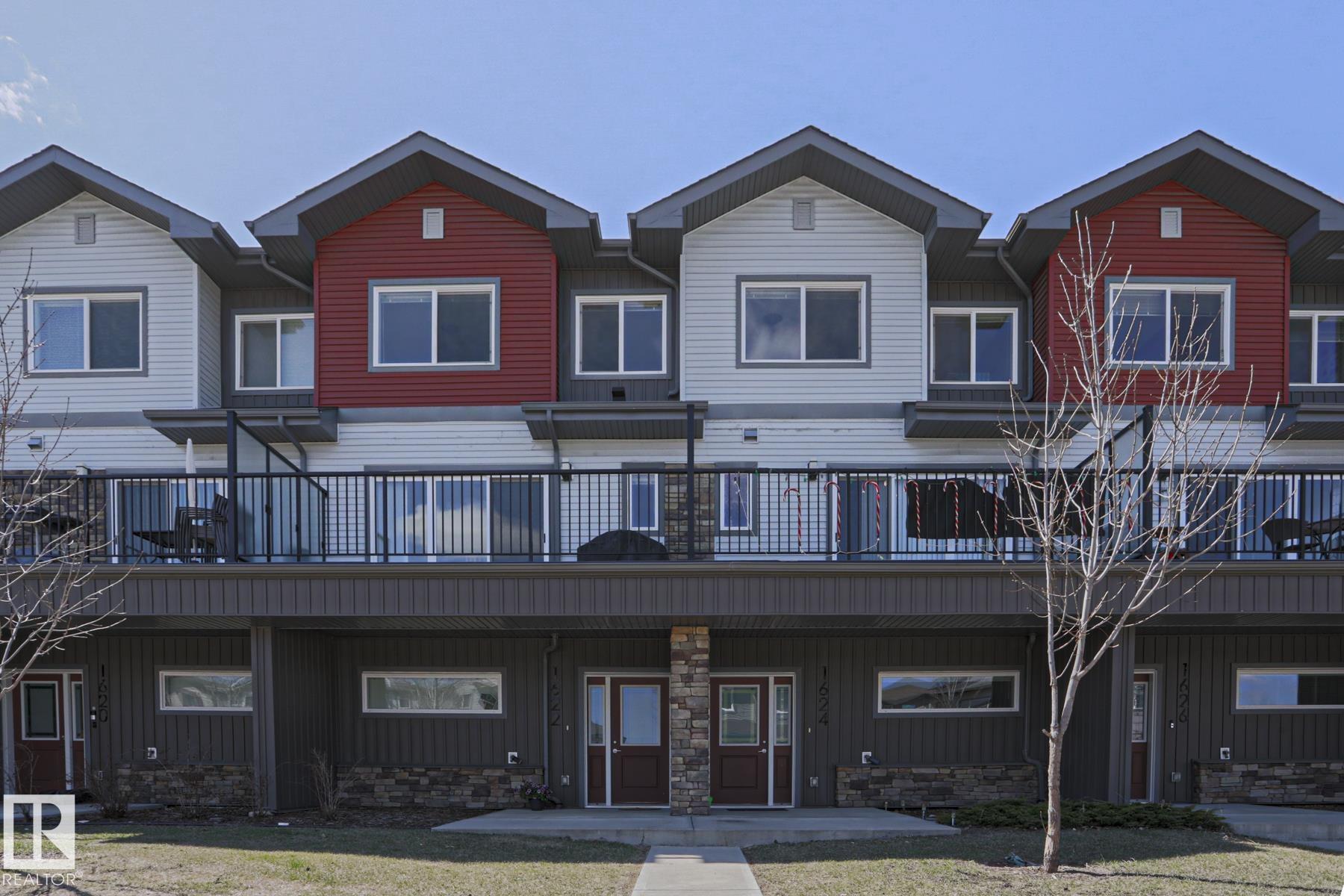 1622 33a Street NW, Laurel, Edmonton
