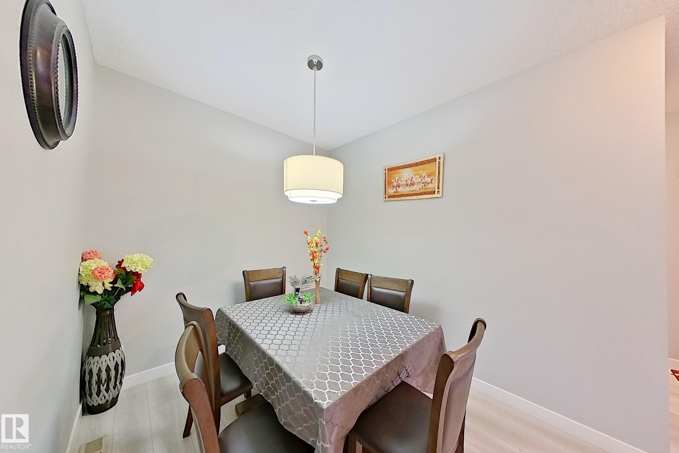 Photo 18 at 1221 27 Street NW, Laurel, Edmonton