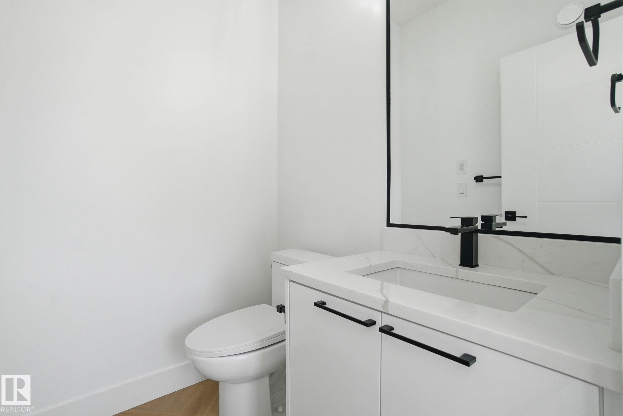 https://zimg.paragon.ice.com/ParagonImages/Property/PM/RAE/225399906/19/0/0/eb84464aaae46a7e782938d0891bdd02/1/270c3996e944e4d3abeefa843abb8427/225399906-1E8E6830-32A9-4615-976C-1694161D8AD6.JPG