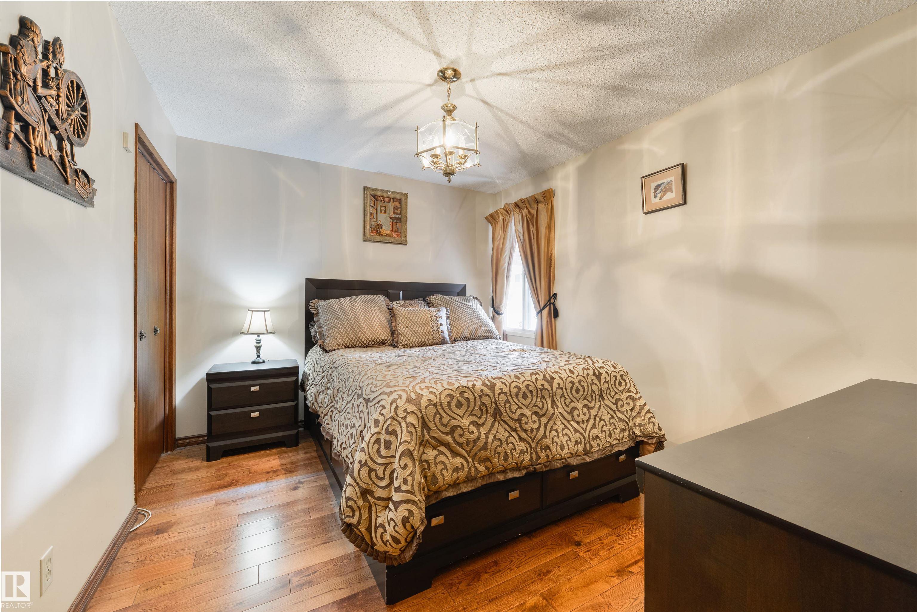 https://zimg.paragon.ice.com/ParagonImages/Property/PM/RAE/225399908/29/0/0/b046527df5a27f3c91ee1ef1fa67ef3b/1/1ef01d3eaee7a7ce7a955b1bc49b4bd6/225399908-01a56416-536d-46e4-a012-74b519854409.JPG