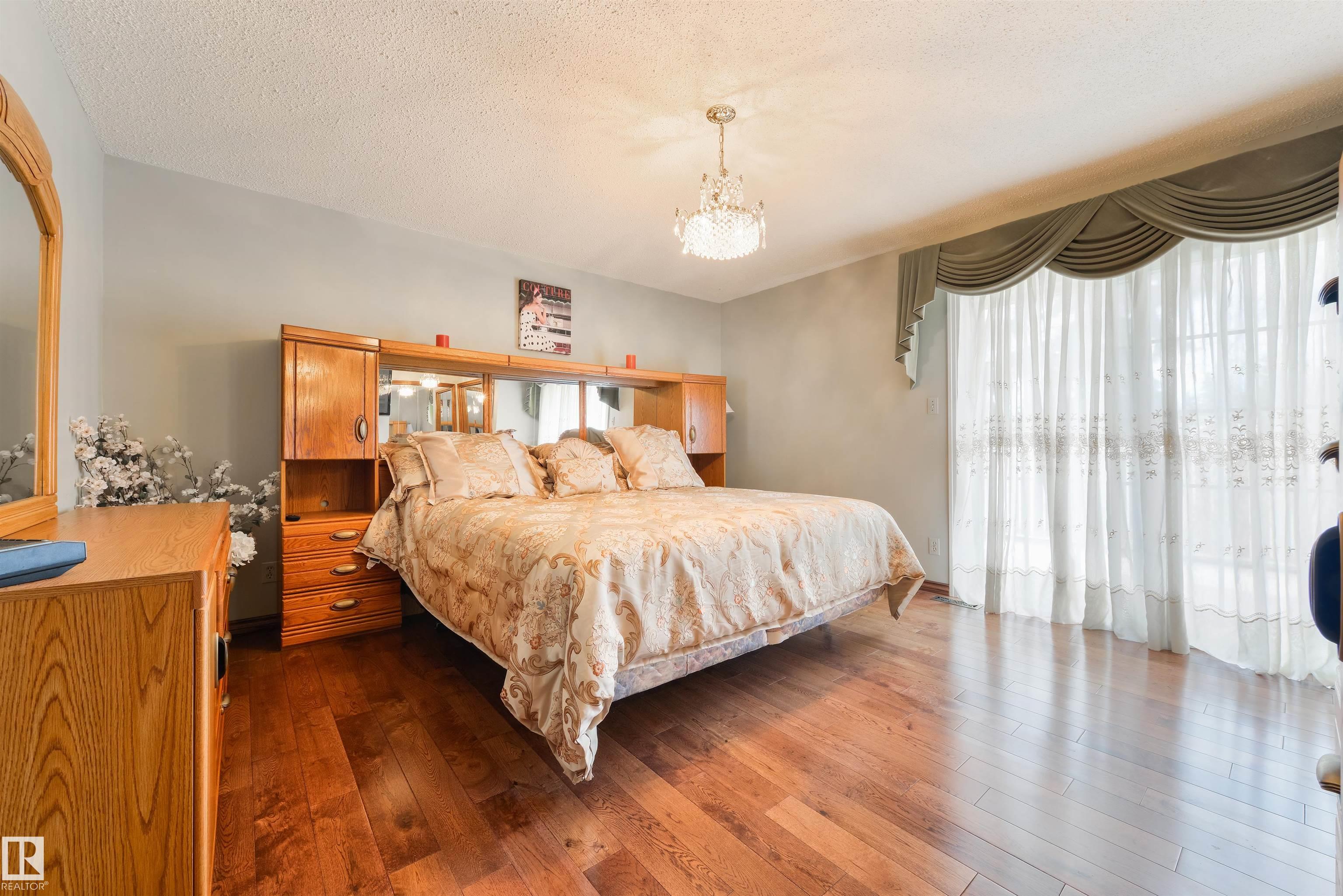 https://zimg.paragon.ice.com/ParagonImages/Property/PM/RAE/225399908/37/0/0/077ac1708b98fd628a8890d7825b673c/1/1ef01d3eaee7a7ce7a955b1bc49b4bd6/225399908-a35b9157-547f-452c-83fa-bfd57f04a6c3.JPG