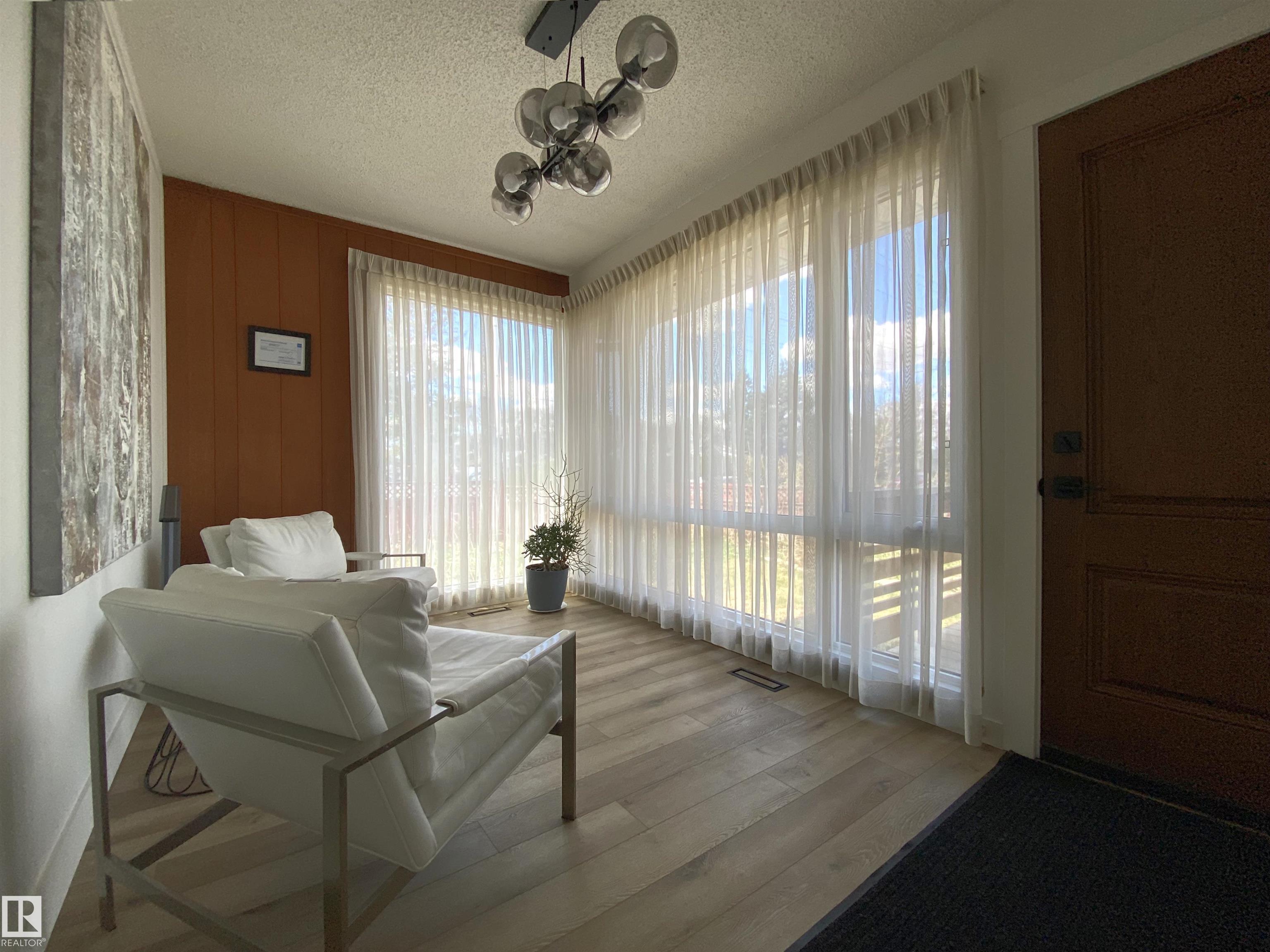 Photo 13 at 12137 50 Street NW, Beacon Heights, Edmonton