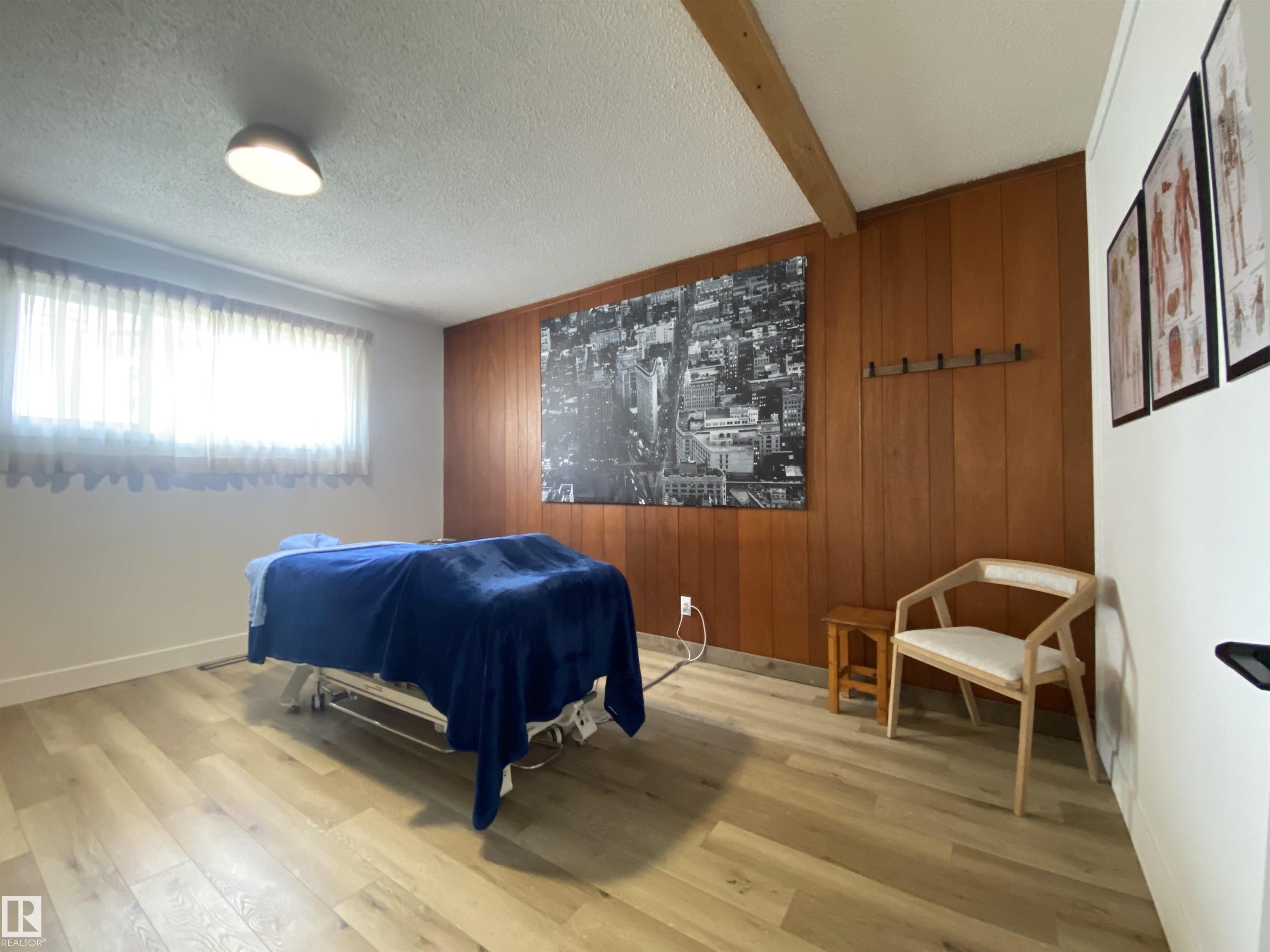 Photo 17 at 12137 50 Street NW, Beacon Heights, Edmonton