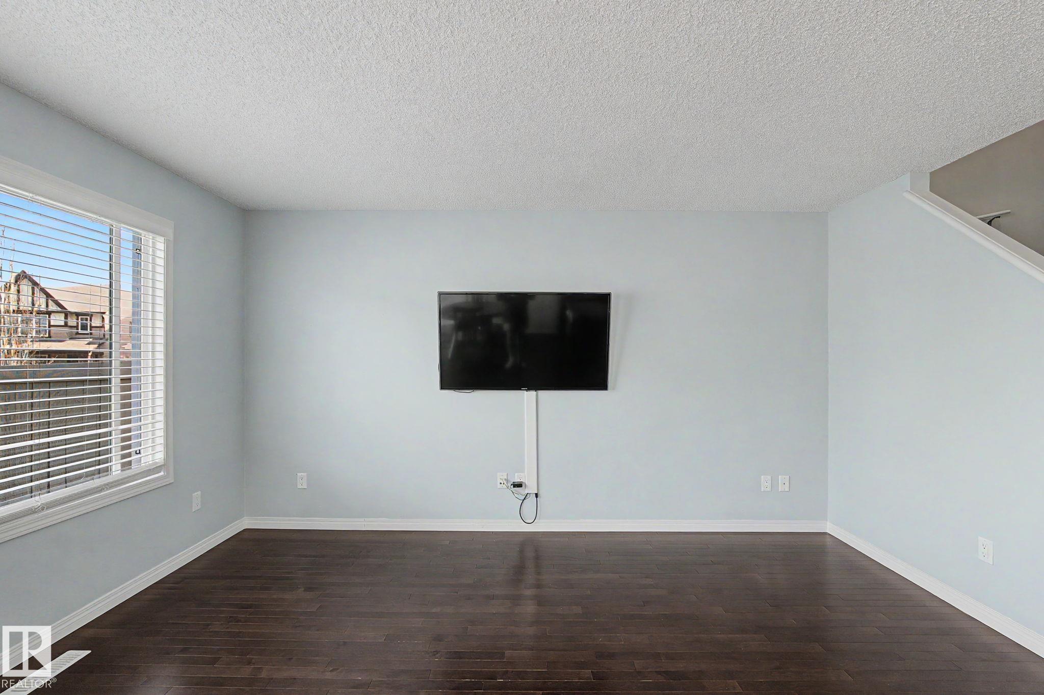 Photo 15 at 1747 Chapman Way SW, Chappelle Area, Edmonton