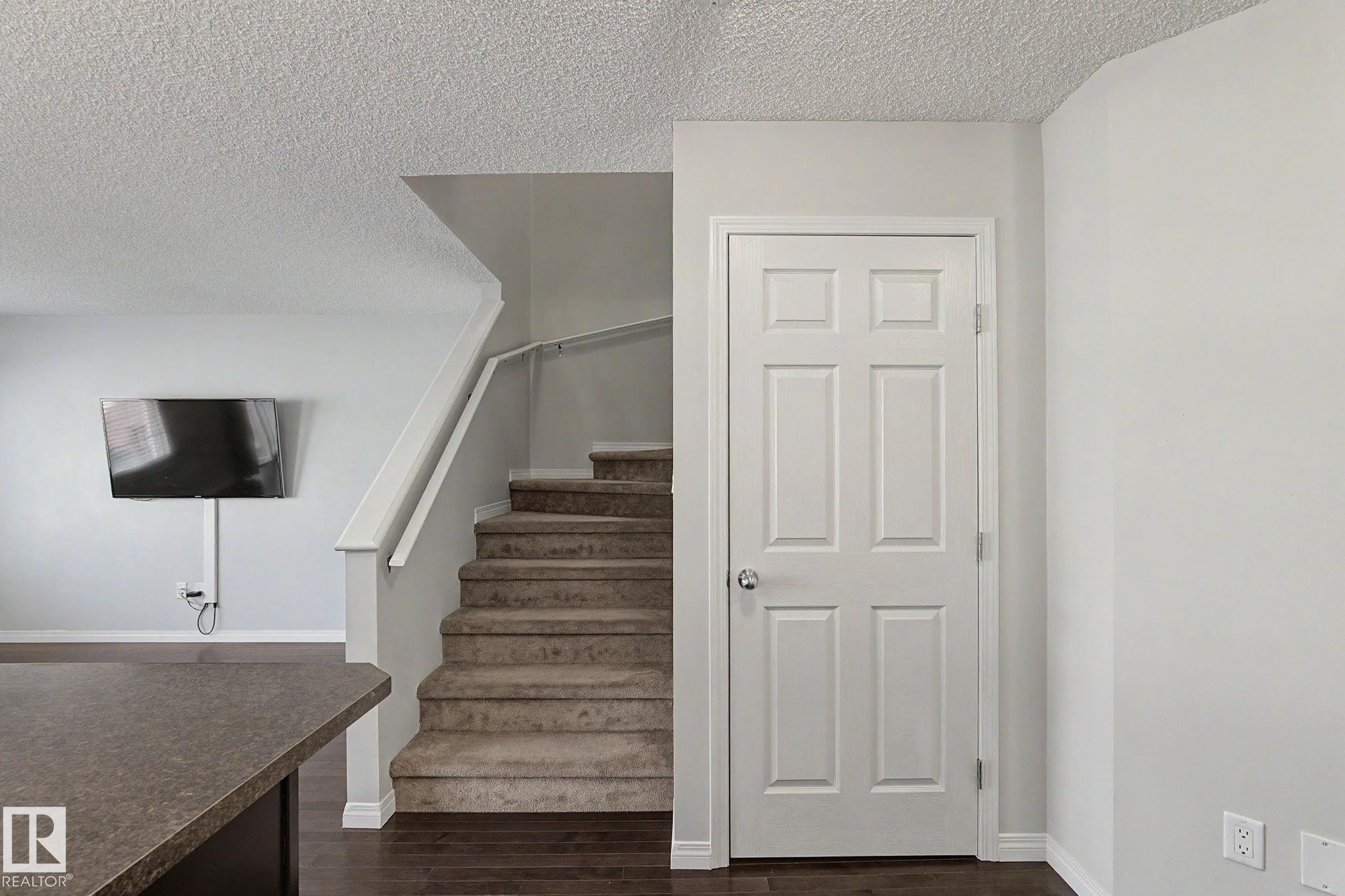 Photo 18 at 1747 Chapman Way SW, Chappelle Area, Edmonton