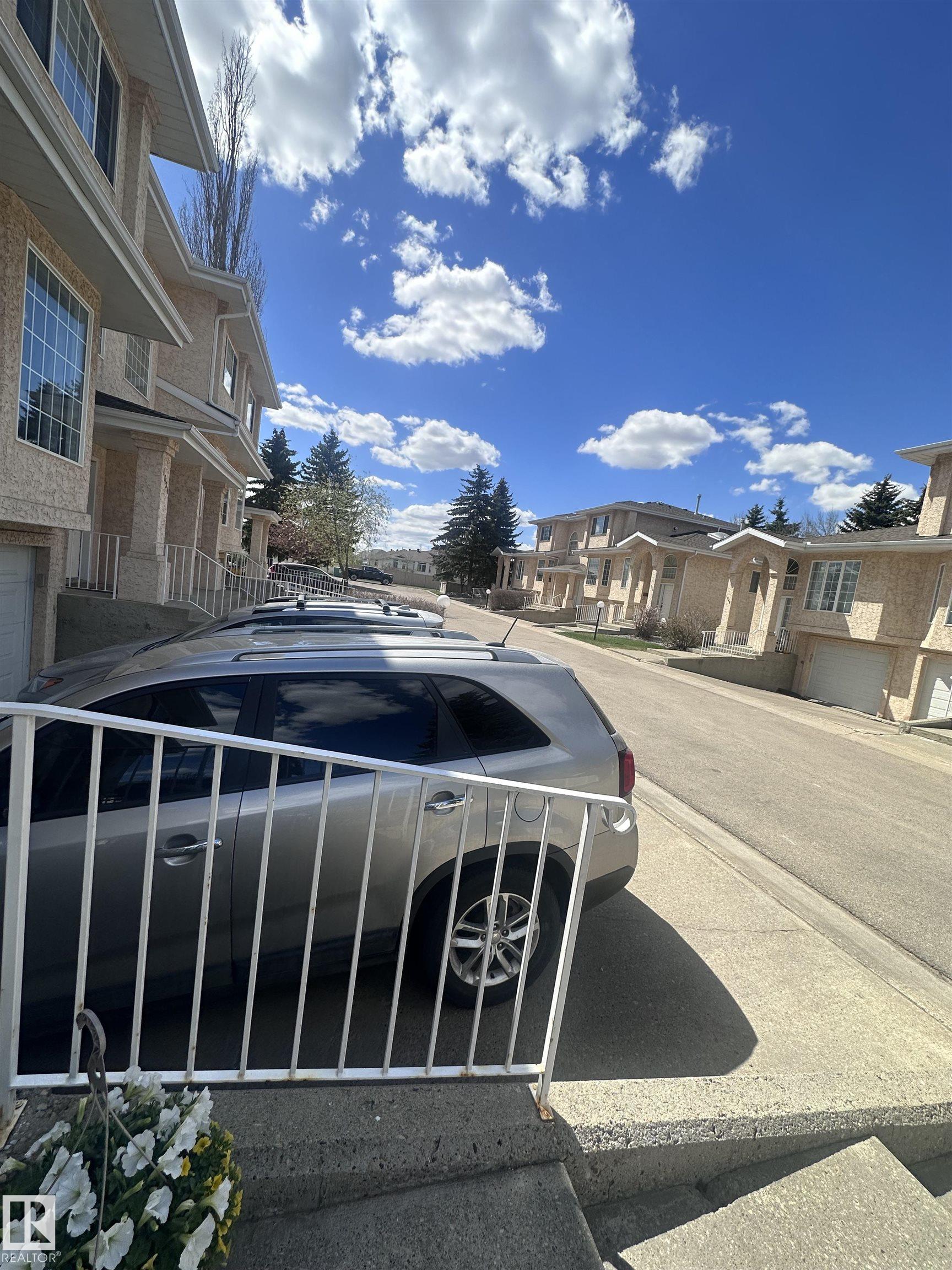 1636 Jamha Road NW, Jackson Heights, Edmonton