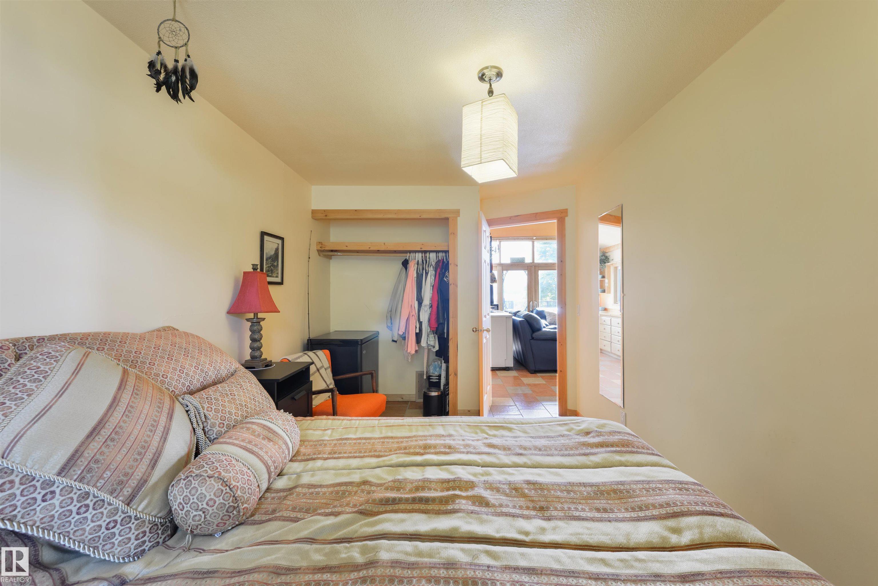 Photo 16 at 113 Bayview Drive, Lakeview, Rural Parkland County