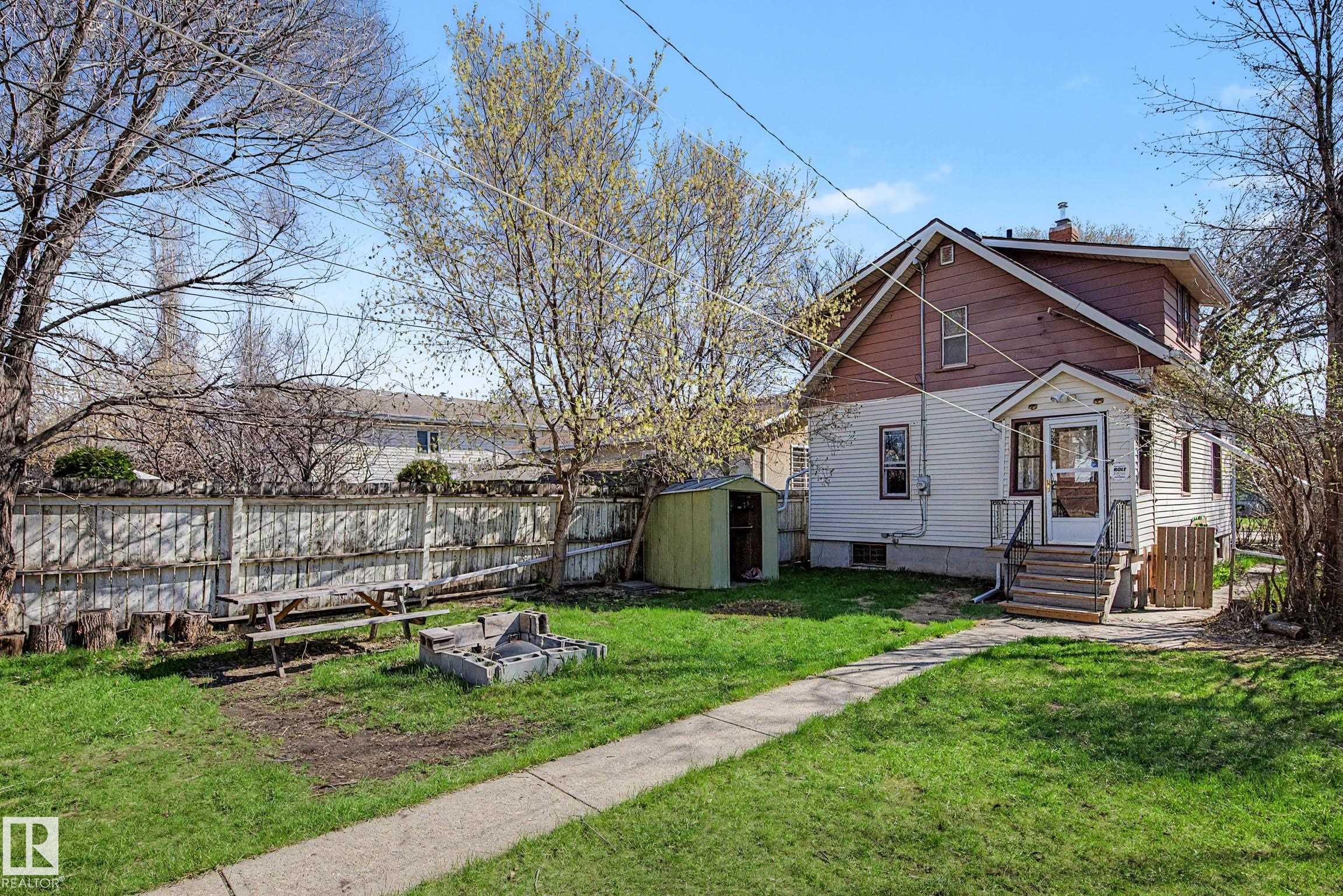 https://zimg.paragon.ice.com/ParagonImages/Property/PM/RAE/225399926/36/0/0/5fe5453eea04882b66ef9b24fde8792d/1/40a4951ec8f57a604b16f1cefec69854/225399926-a55ad0f1-2ebe-4f36-af75-1c90688bb431.JPG