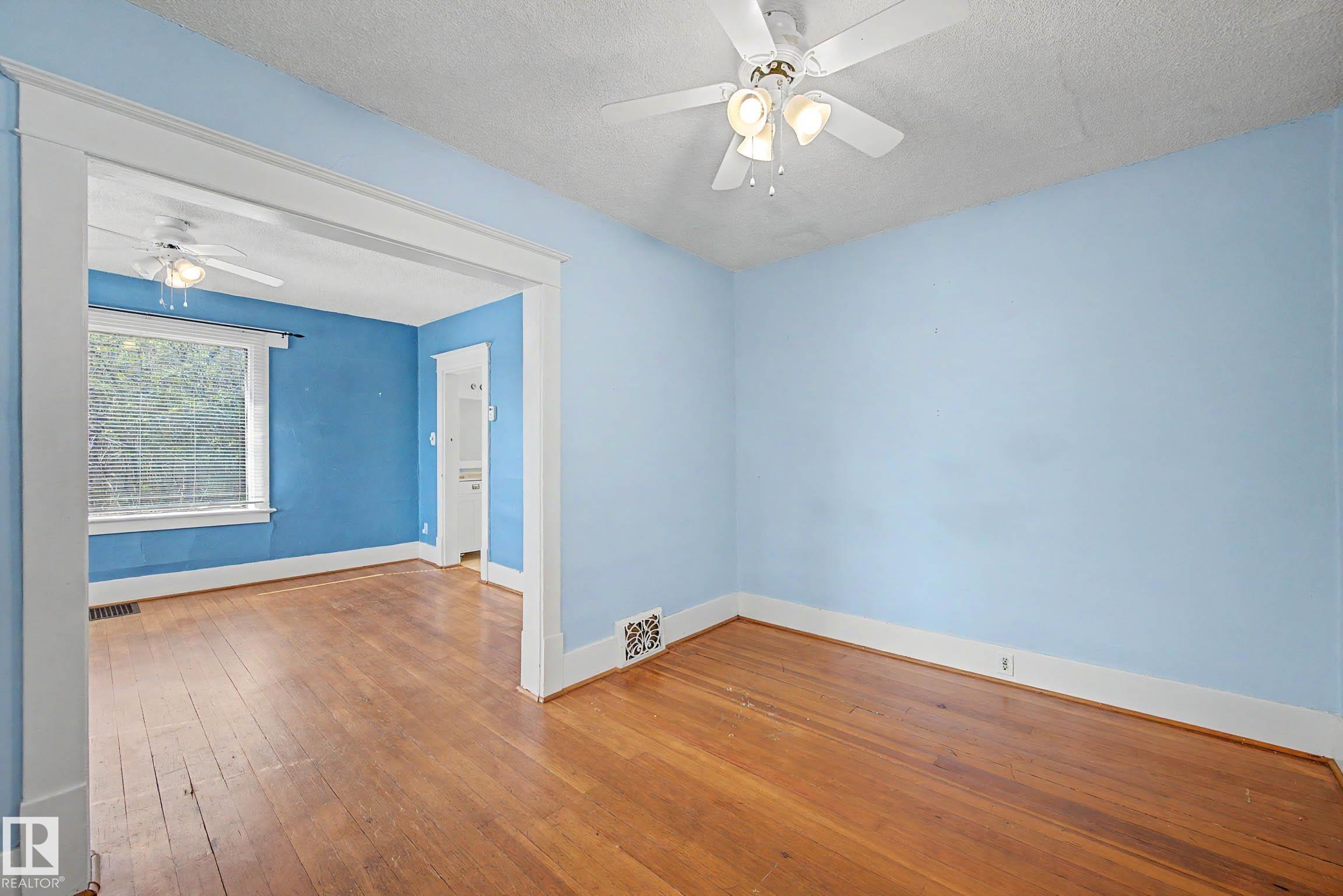 https://zimg.paragon.ice.com/ParagonImages/Property/PM/RAE/225399926/6/0/0/9c9df5d7fb92e635c1bd813ccbc7f059/1/40a4951ec8f57a604b16f1cefec69854/225399926-debc553c-ccdb-402e-a324-edac66788f45.JPG