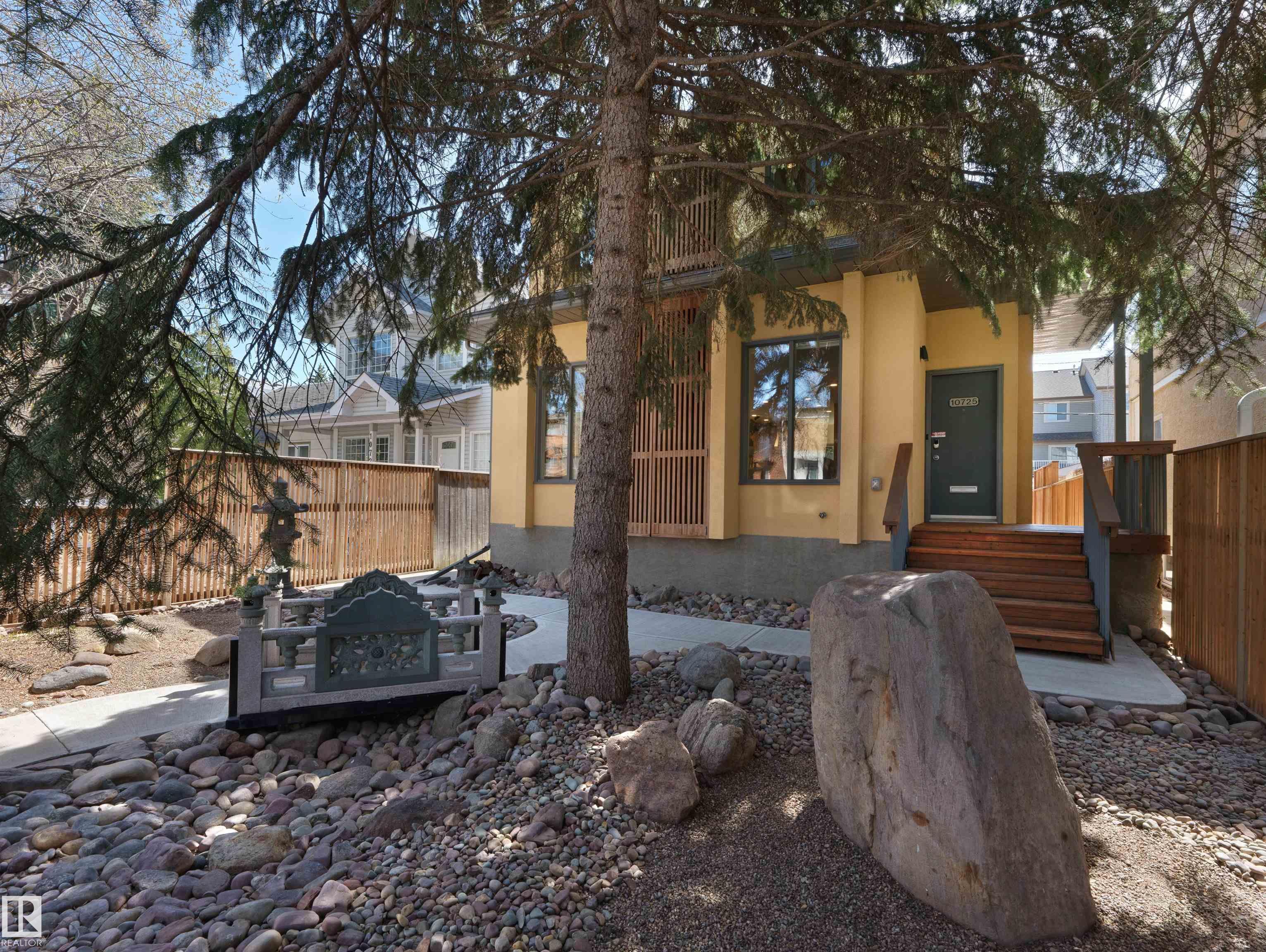 https://zimg.paragon.ice.com/ParagonImages/Property/PM/RAE/225399932/38/0/0/9d0c4de845a321158ec529da1004029f/1/a7aec53e916f3cd5400bd946fc582c52/225399932-77cefdca-64f2-4114-bd3f-ee60054359c6.JPG