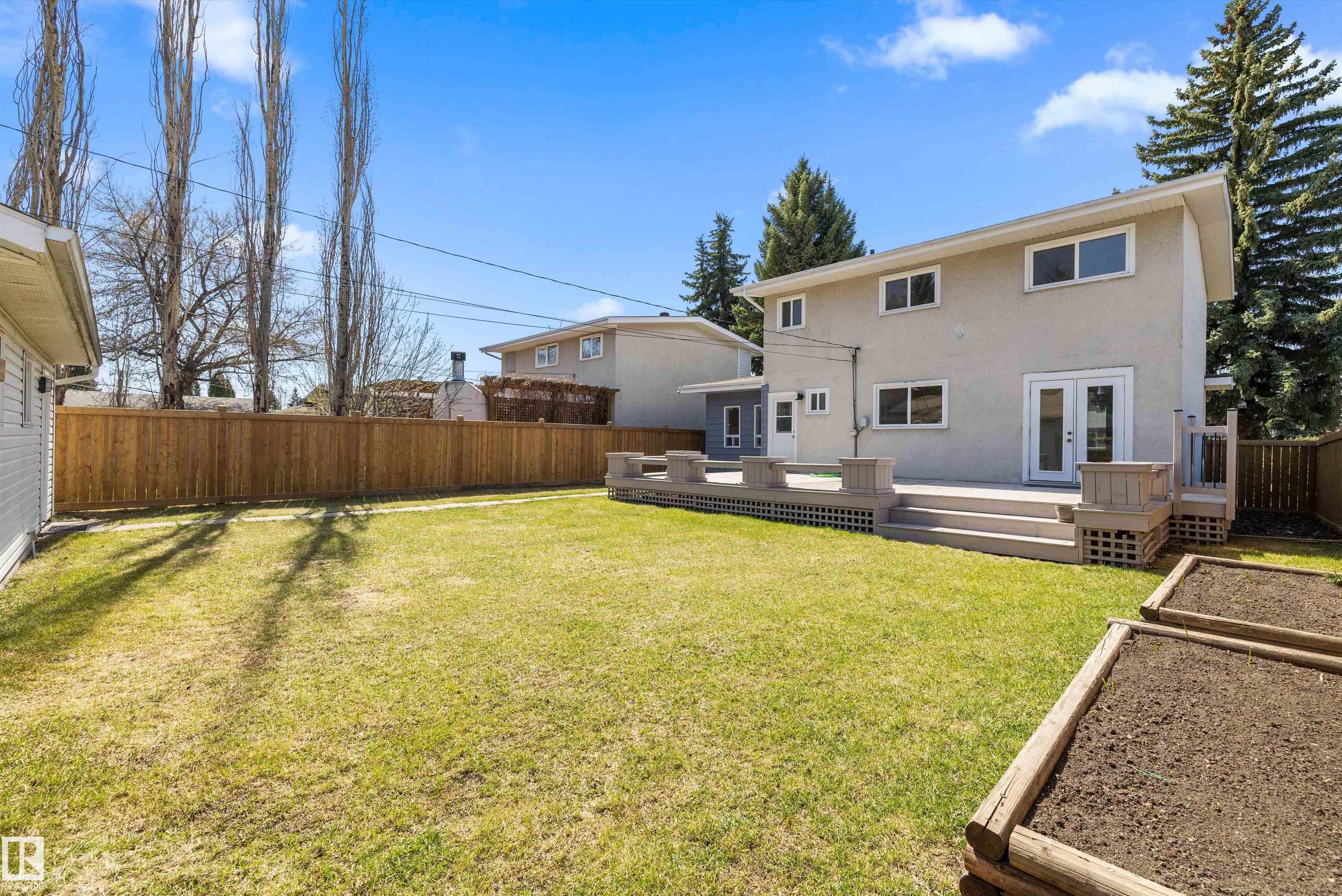 https://zimg.paragon.ice.com/ParagonImages/Property/PM/RAE/225399938/53/0/0/3a4d95a4ae9af3d6d29678b884173480/1/22e03ead17b2e13c8139ddd28b872904/225399938-c4e080a1-4cad-4c6a-92ac-824e806c2ee5.JPG