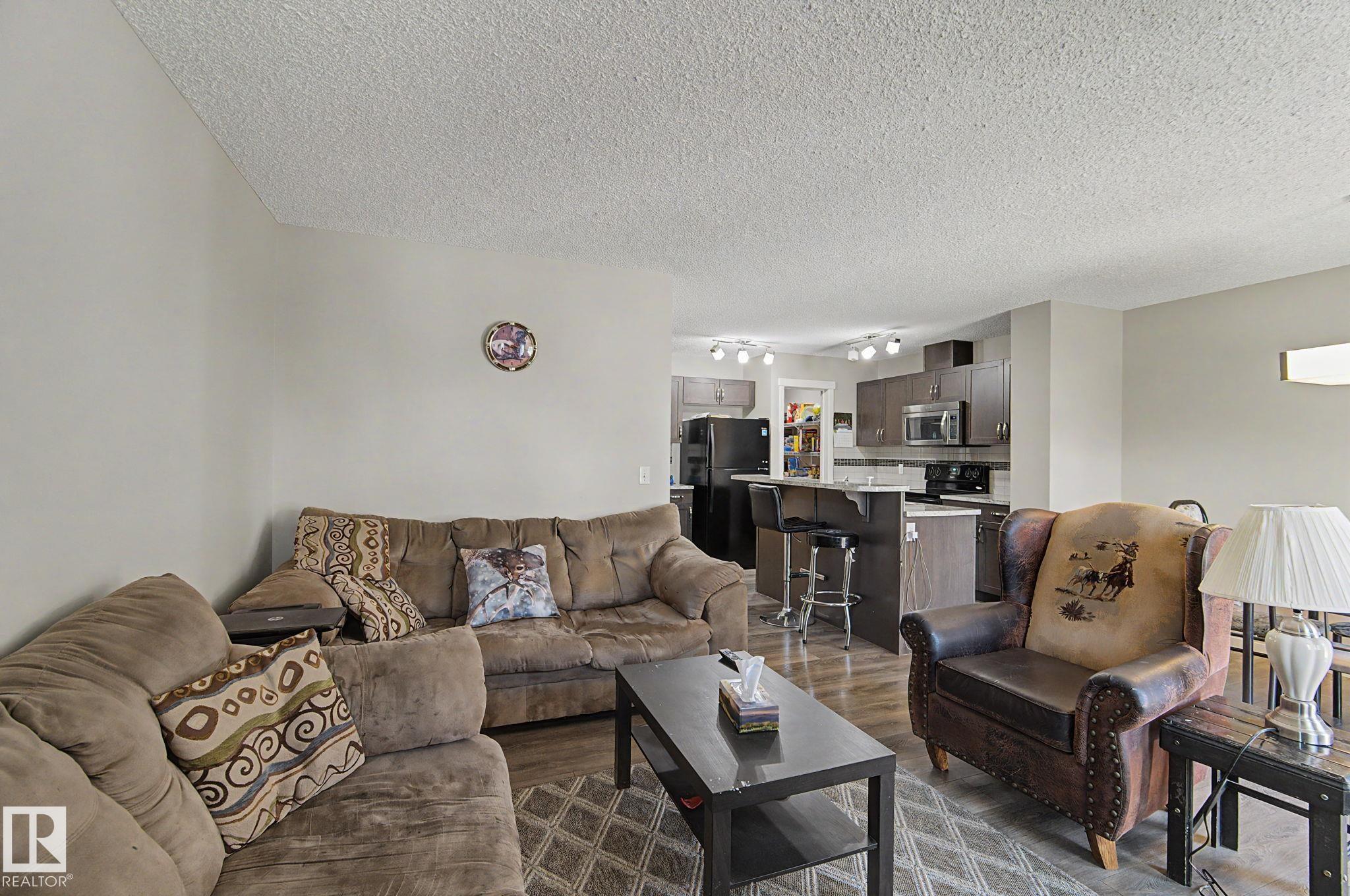 Photo 14 at 1211 29 Street NW, Laurel, Edmonton