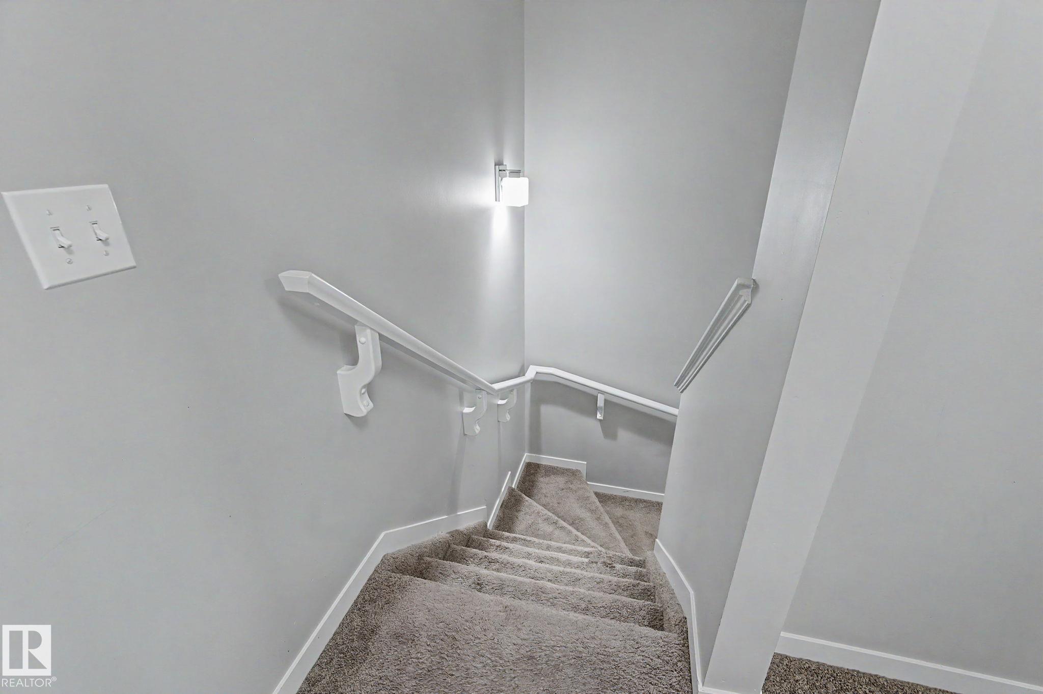 Photo 31 at 1211 29 Street NW, Laurel, Edmonton