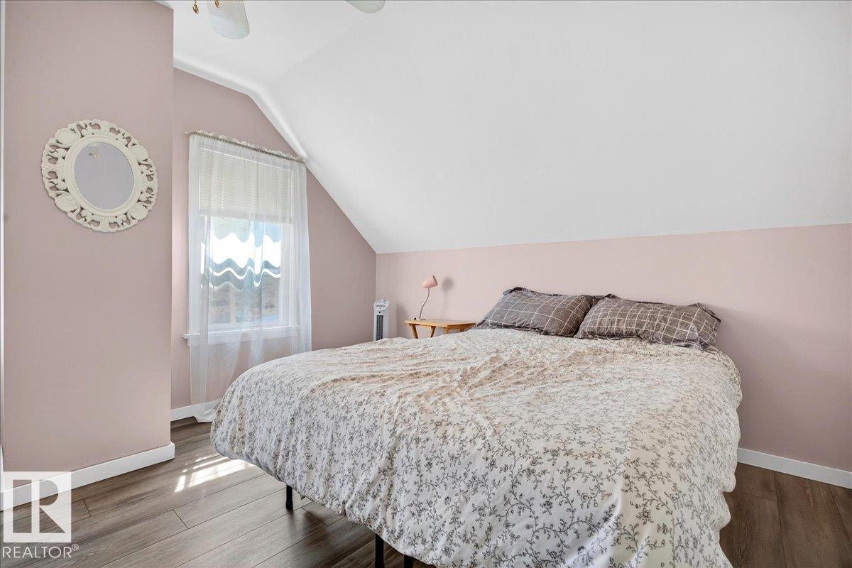 https://zimg.paragon.ice.com/ParagonImages/Property/PM/RAE/225399941/18/0/0/1441cd1b7f5c6a92e0c0e80cf379a4c1/1/8f2f687dda4e09d822776795a67b59f5/225399941-fefc6368-653d-4a42-be82-eca3a8b50269.JPG