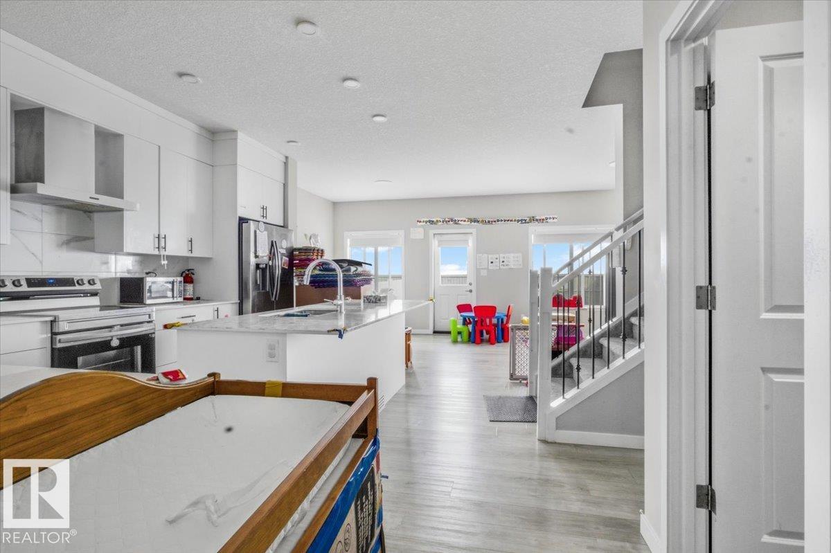 https://zimg.paragon.ice.com/ParagonImages/Property/PM/RAE/225399942/32/0/0/66bcbe5eedd190da8a690d74f5ab7133/1/b7767b826d84dc8853d8852b01df051a/225399942-88faaef4-b37a-4408-9a00-8866a6795729.JPG