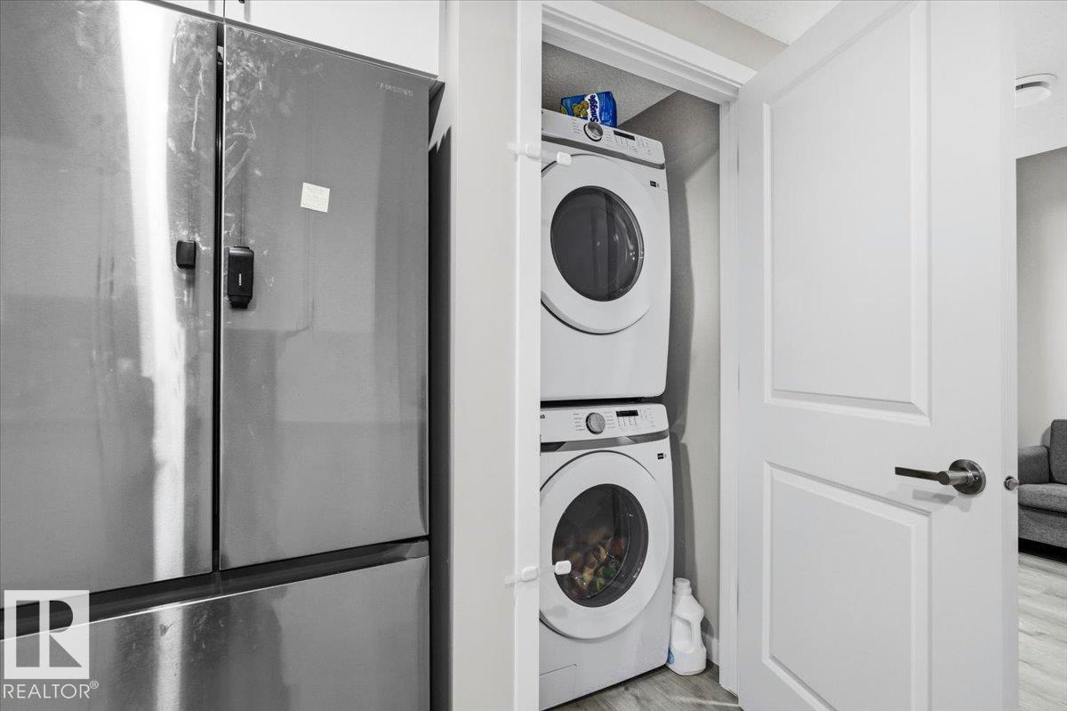https://zimg.paragon.ice.com/ParagonImages/Property/PM/RAE/225399942/34/0/0/d792ba95dc1e1dc88f22423430fa8bab/1/b7767b826d84dc8853d8852b01df051a/225399942-574d4990-5e27-494a-9fdc-3405c3675035.JPG