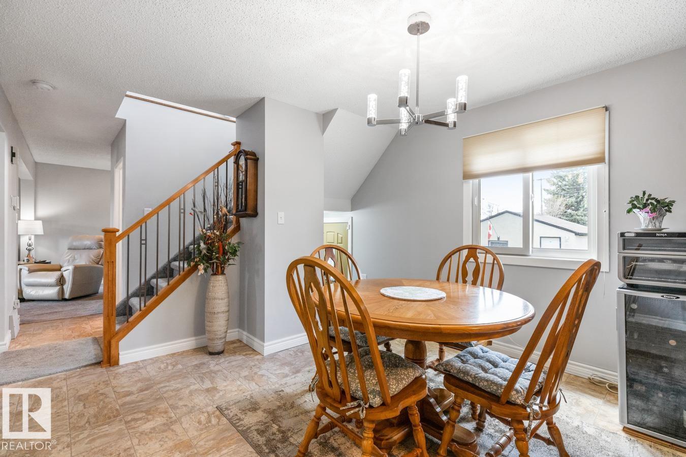 Photo 12 at 10502 158 Street NW, Britannia Youngstown, Edmonton