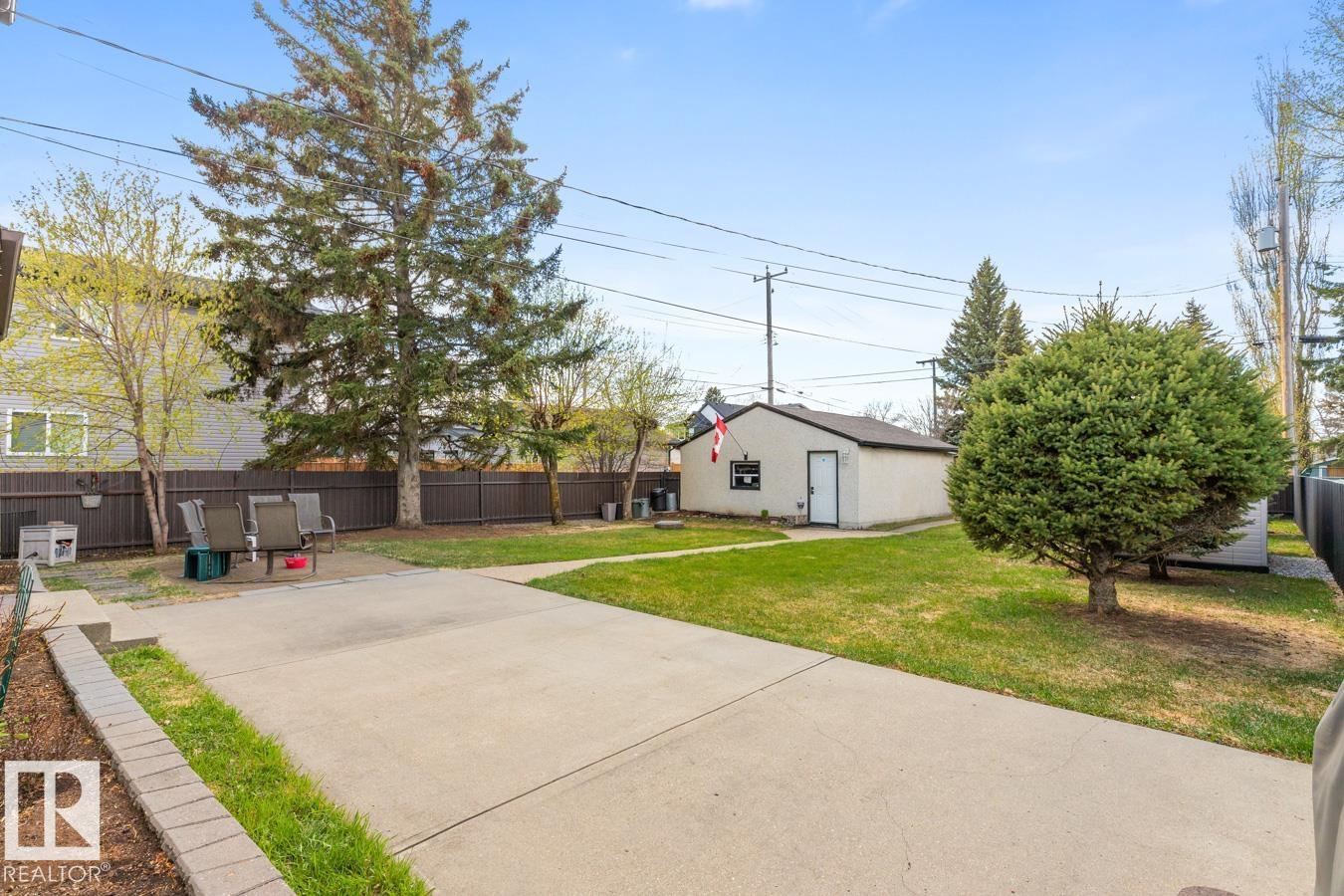Photo 33 at 10502 158 Street NW, Britannia Youngstown, Edmonton