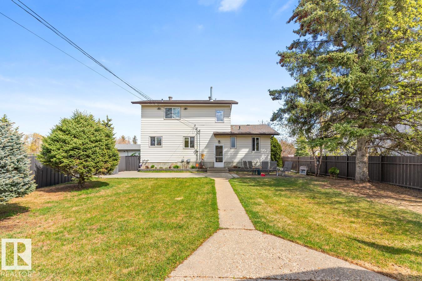 Photo 39 at 10502 158 Street NW, Britannia Youngstown, Edmonton