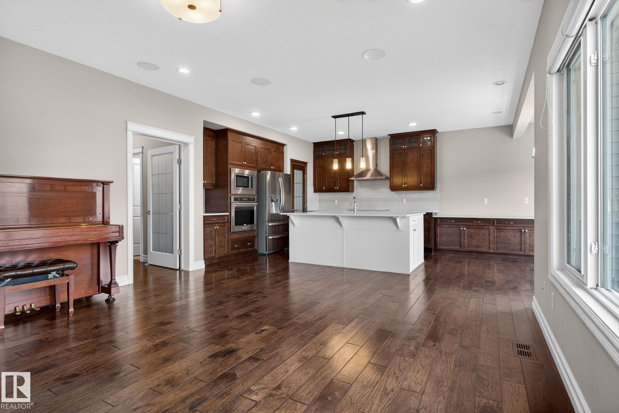 Photo 12 at 5928 19 Avenue SW, Walker, Edmonton