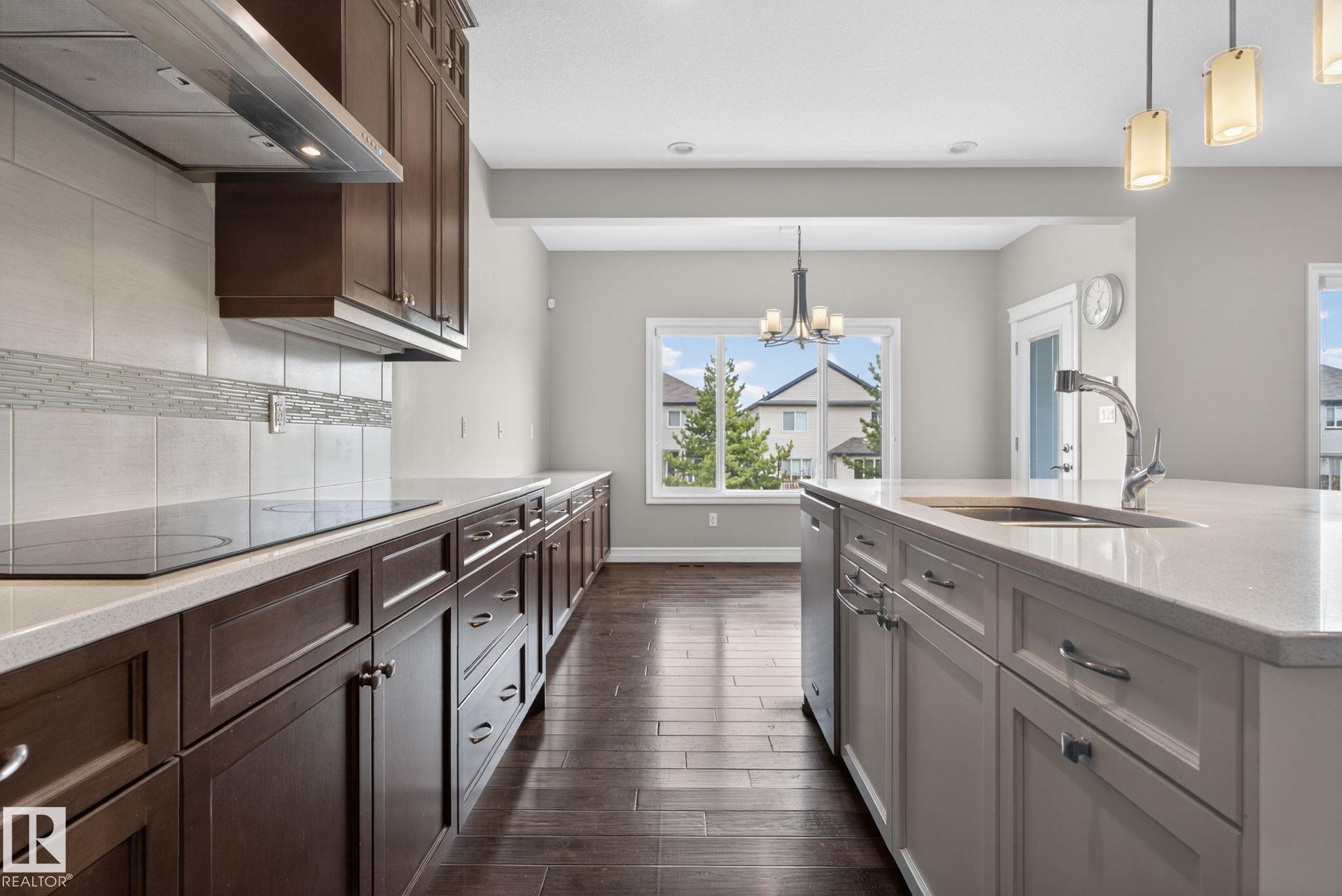 Photo 19 at 5928 19 Avenue SW, Walker, Edmonton